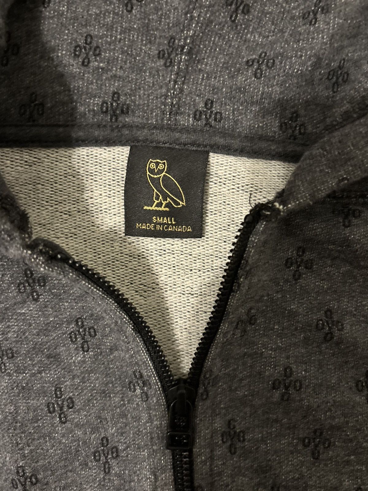 Drake × October's Very Own OVO Original Monogram Zip Up Hoodie Dark Heather Grey Size US S / EU 44-46 / 1 - 4 Thumbnail