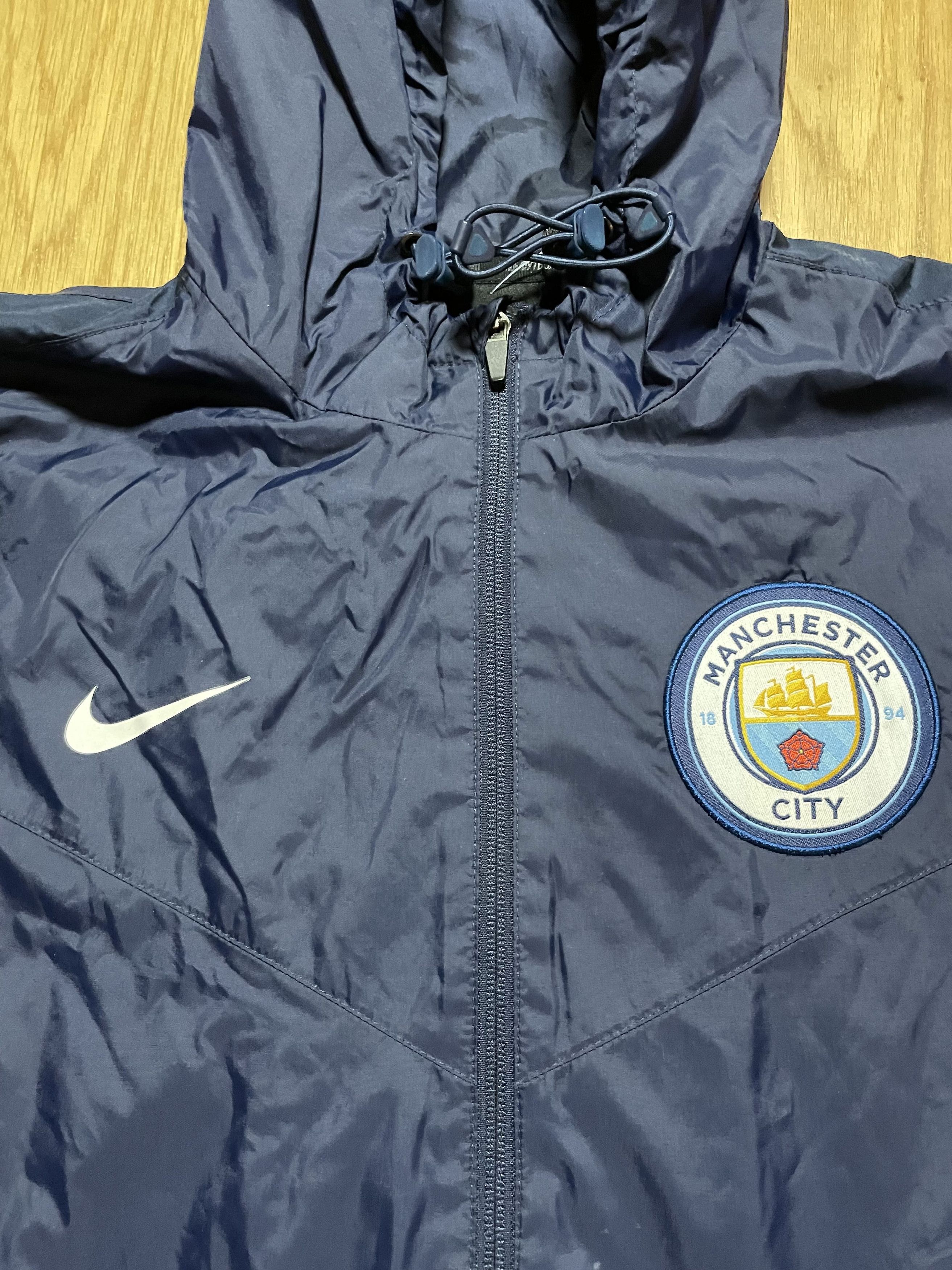 Nike Nike x Manchester City Hooded Windbreaker Jacket Size US M / EU 48-50 / 2 - 2 Thumbnail
