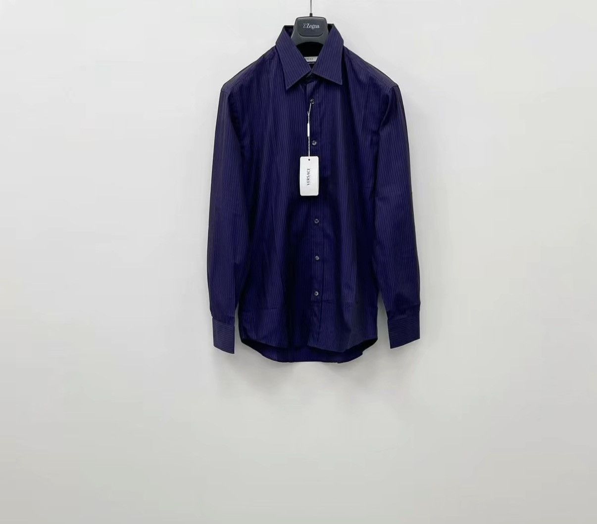 Versace VERSACE VC Embroidered 100% Cotton Long Sleeve Shirt J30 Size US L / EU 52-54 / 3 - 1 Thumbnail