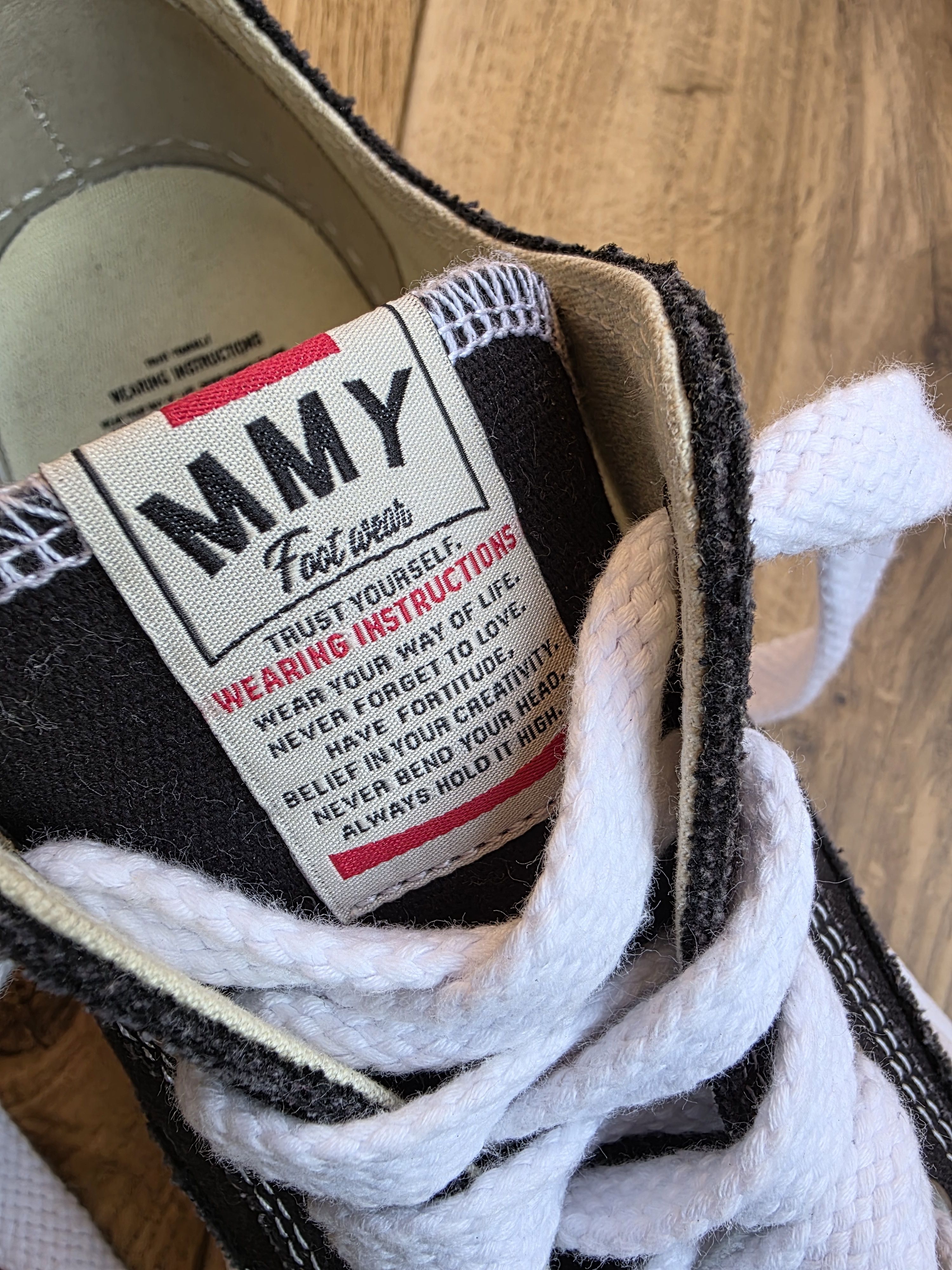 Maison MIHARA YASUHIRO Maison Mihara Yasuhiro Hanks OG Low Size US 10 / EU 43 - 12 Thumbnail