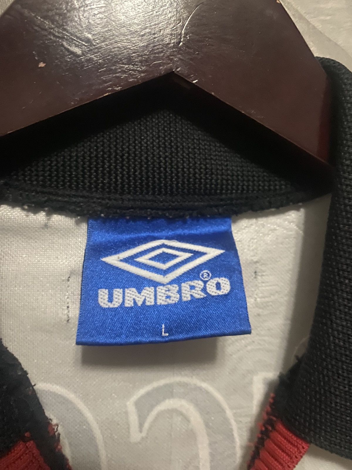 Umbro rare vintage jersey manchester united away 97/98/99 Size US XXL / EU 58 / 5 - 4 Thumbnail