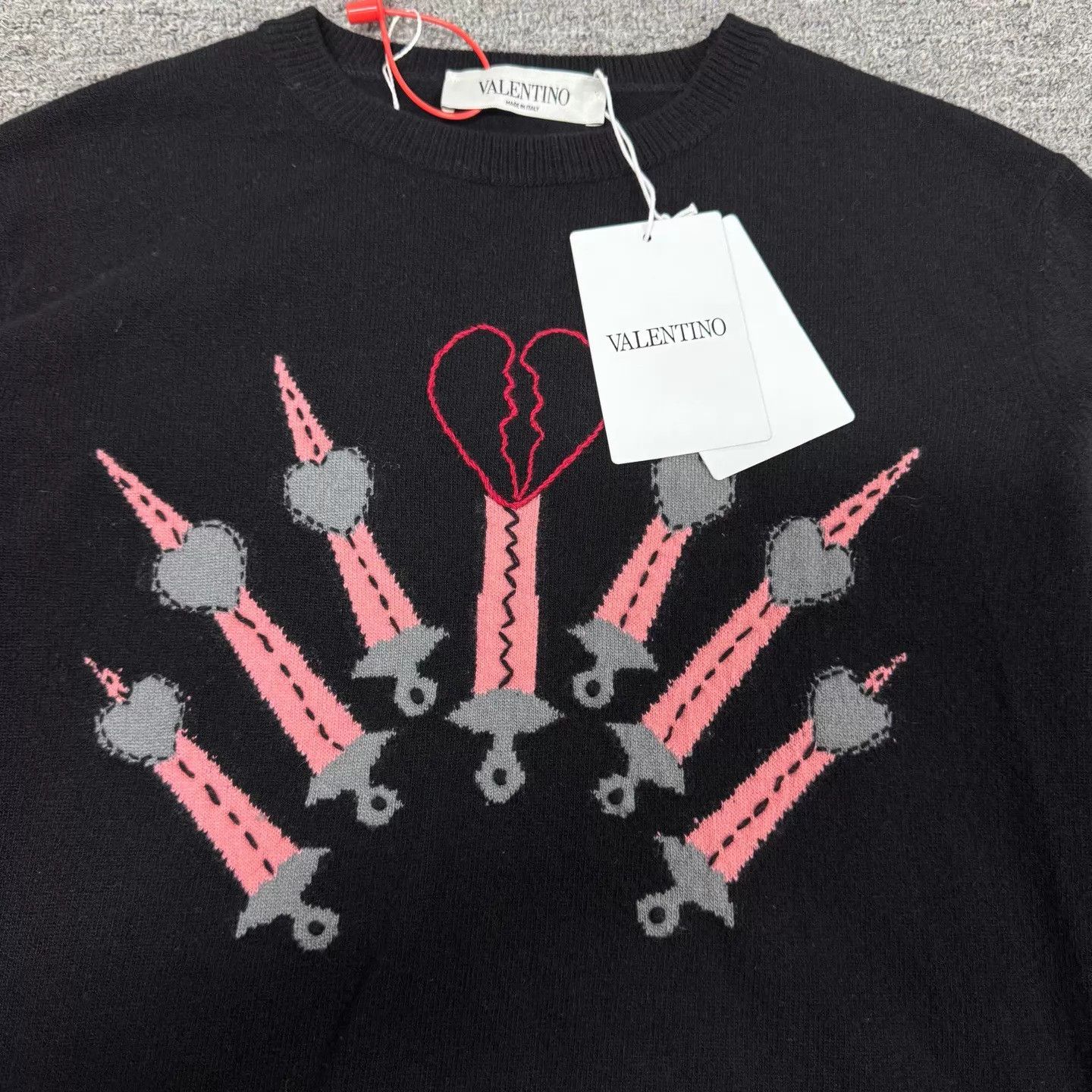 Valentino Valentino Black Heart Blade Intarsia Knit Sweater XS Size US XS / EU 42 / 0 - 5 Thumbnail