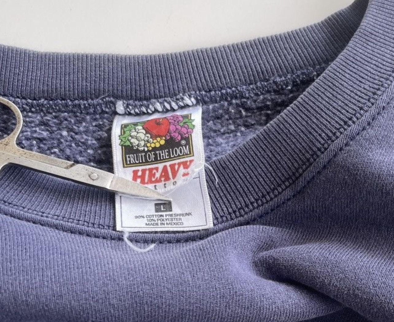 Vintage Vintage 90s Lone Wolf Sugar Cane Sunfaded Sweatshirt Size US L / EU 52-54 / 3 - 12 Thumbnail