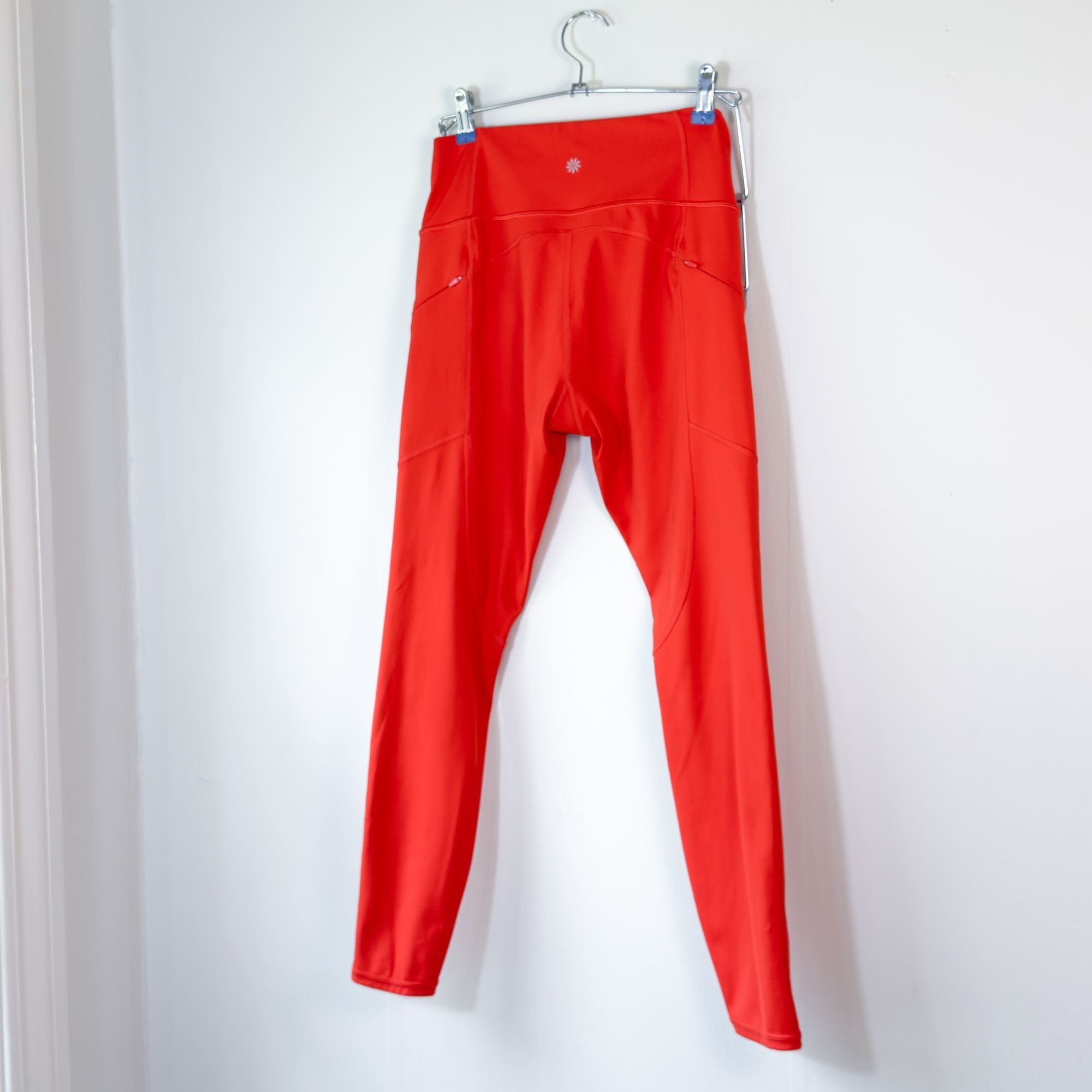 Athleta Athleta Contender Laser Cut Tights Neon Orange Small Legging Size 26" / US 2 / IT 38 - 2 Thumbnail