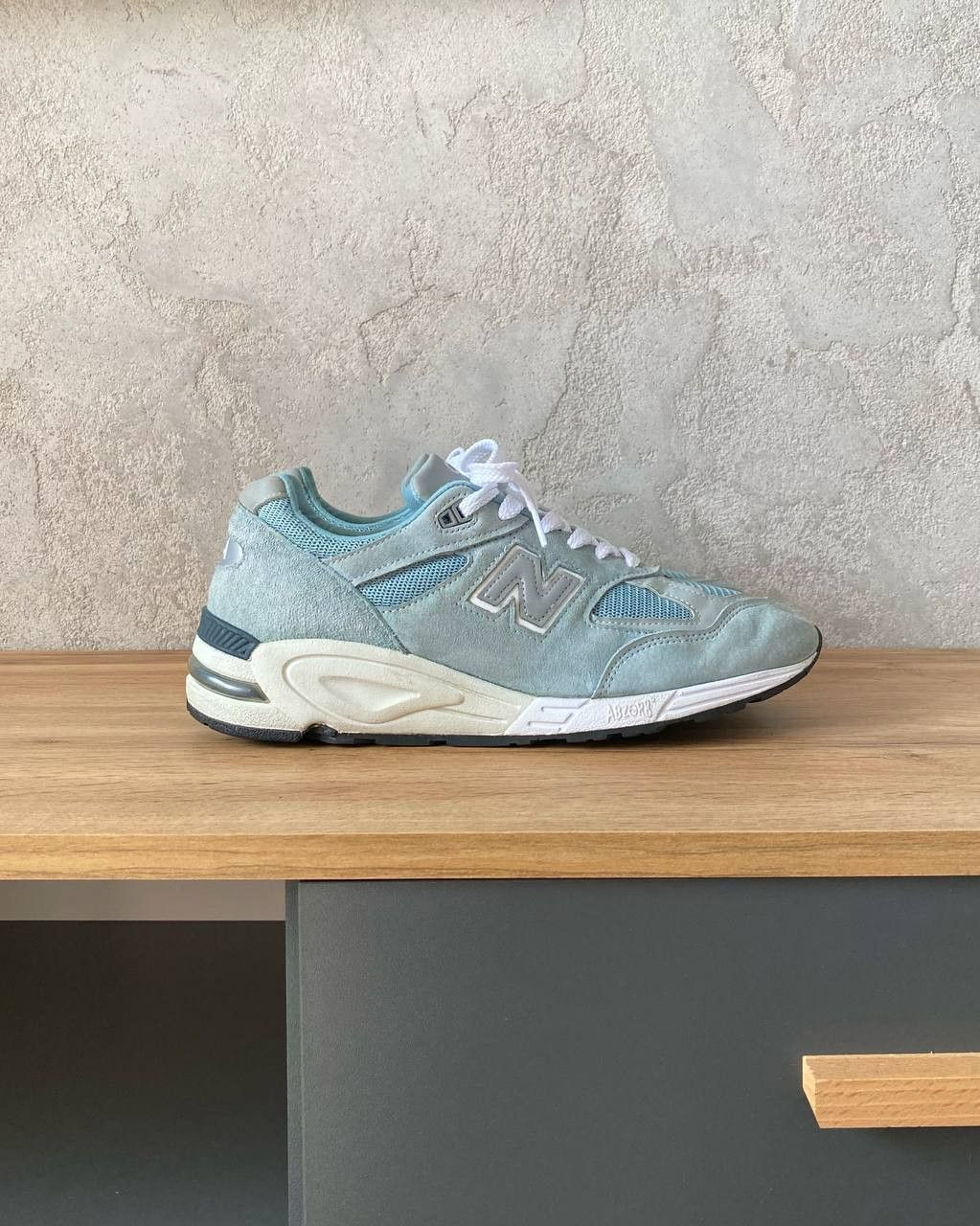 Kith × New Balance New Balance 990v2 Kith “Storm Blue” | Grailed display picture 1