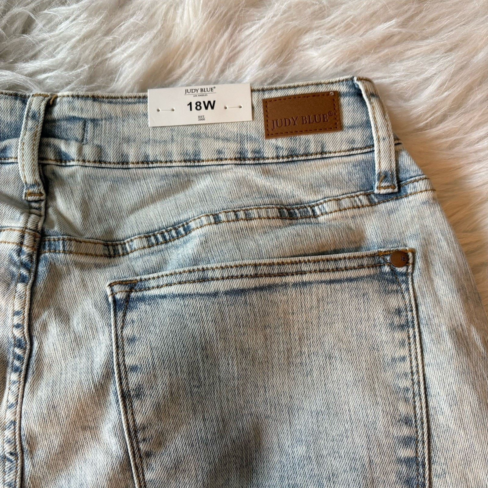 Judy Blue Judy Blue Jeans Women 18W Acid Wash Slim Fit High Waist NWT Size 33" - 6 Thumbnail