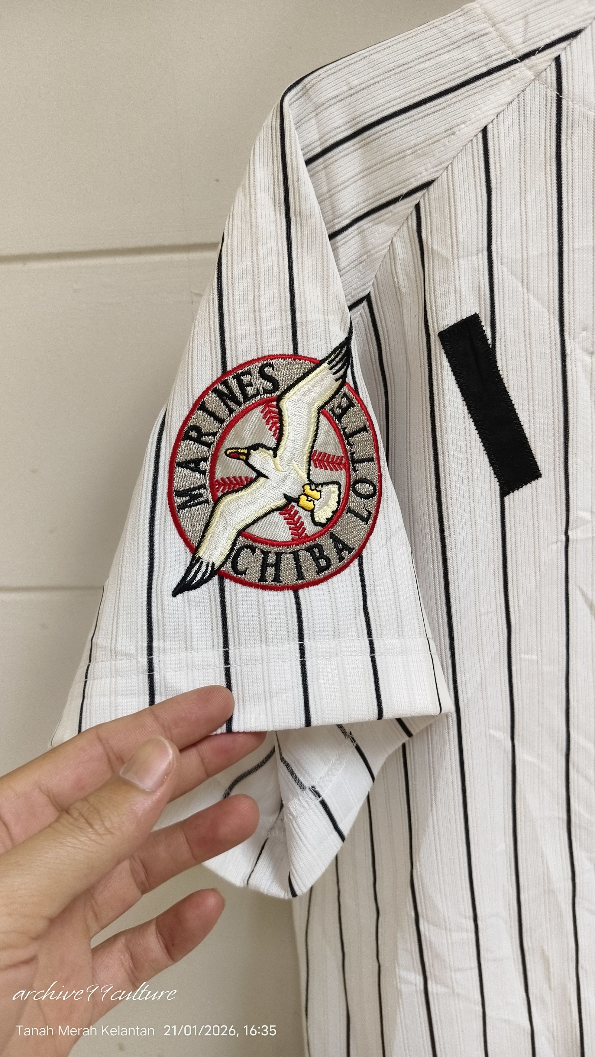 Descente Rare Chiba Lotte Marines Toshiaki Imae Home Jersey Size US M / EU 48-50 / 2 - 3 Thumbnail