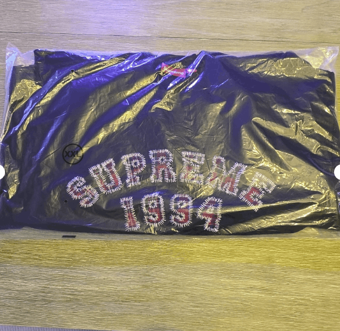Supreme Supreme Plaid Arc Crewneck XXL Logo SS26 Size US XXL / EU 58 / 5 - 1 Thumbnail
