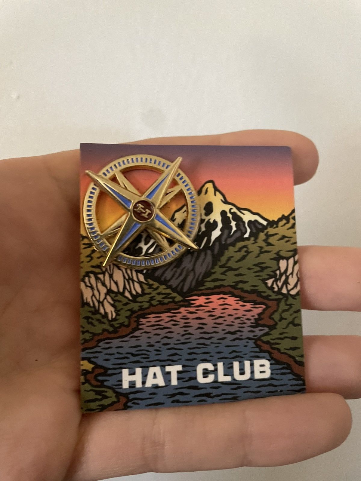 Hat Club × New Era Hat club great outdoors pin brand new Size ONE SIZE - 1 Preview