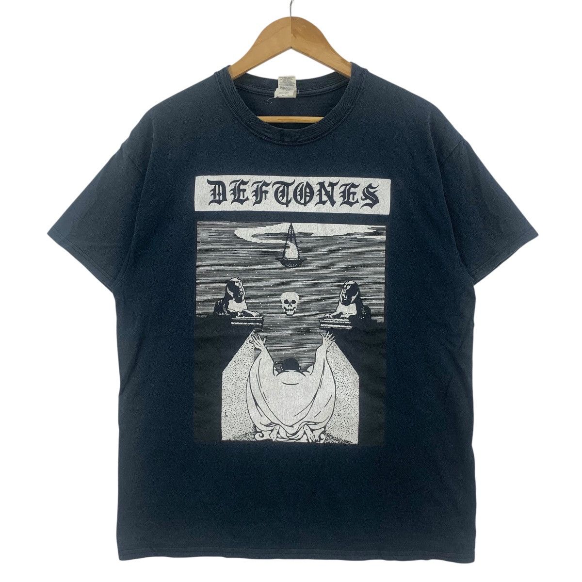 Band Tees Vintage Y2K DEFTONES CEREMONY Sphinx Metal Band Tour Tee Size US L / EU 52-54 / 3 - 4 Thumbnail