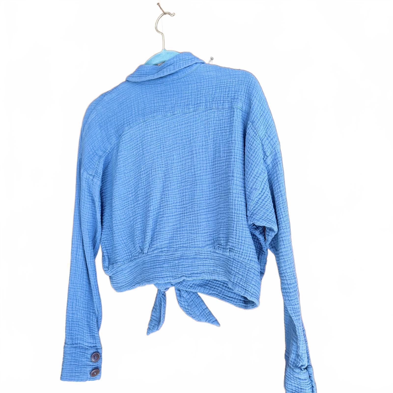 Free People Free People Blue Button-Up Tie-Front Top, Size S Size S / US 4 / IT 40 - 6 Thumbnail