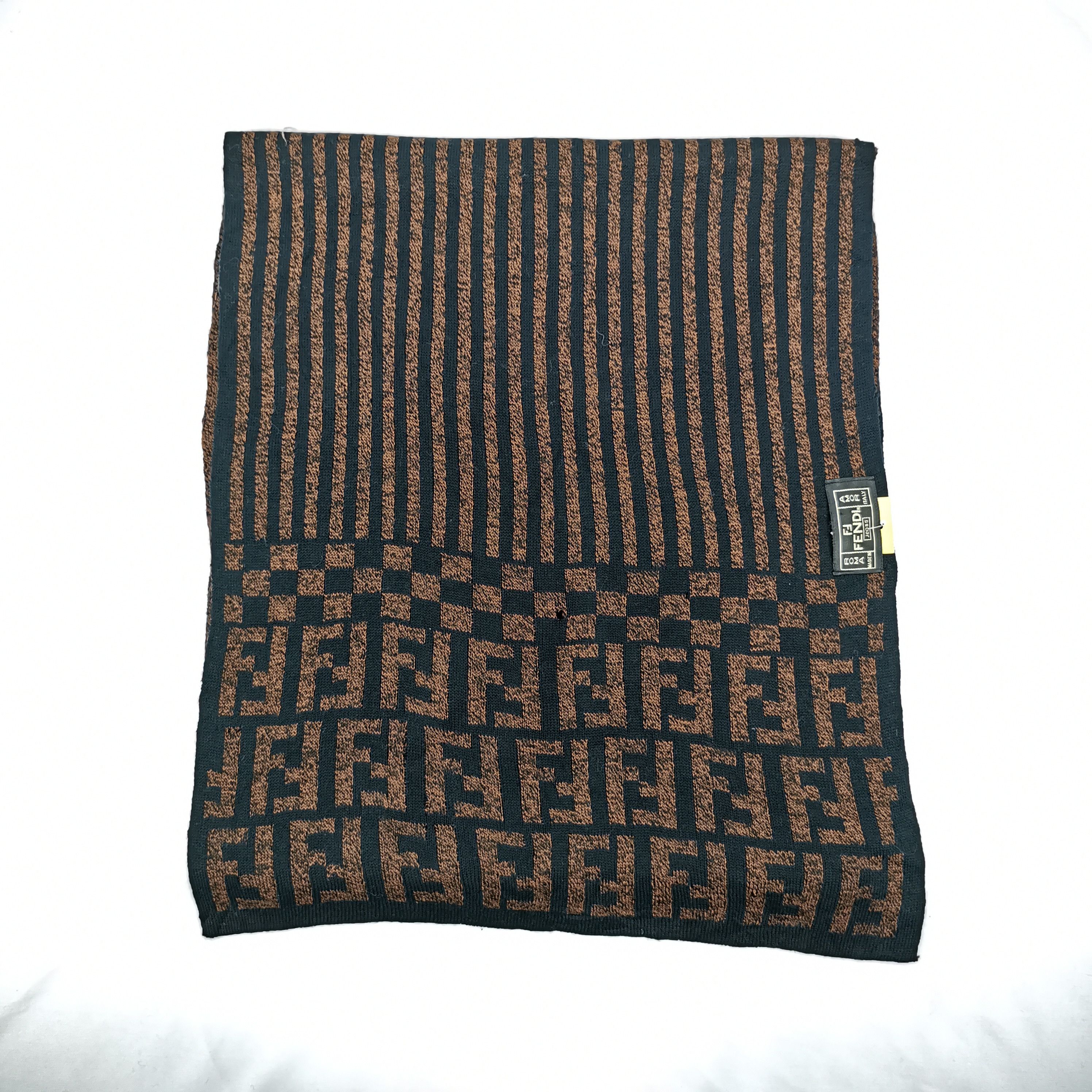 Japanese Brand Vintage Fendi Scarf Muffler Monogram Winter Wool Scarves Size ONE SIZE - 2 Thumbnail