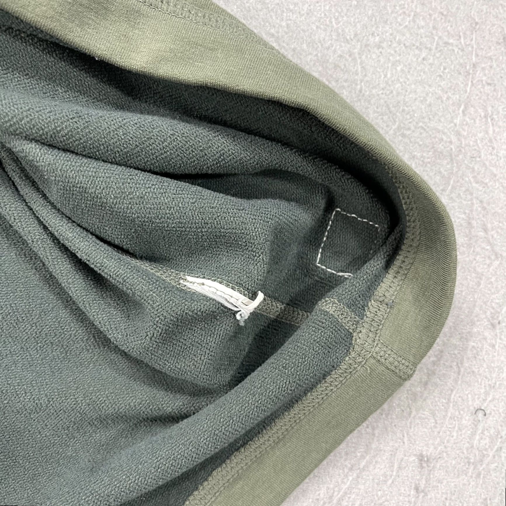 Vuori Vuori Shirt Mens 2XL Green Henley Long Sleeve Button Casual Pullover Solid Size US XXL / EU 58 / 5 - 4 Thumbnail