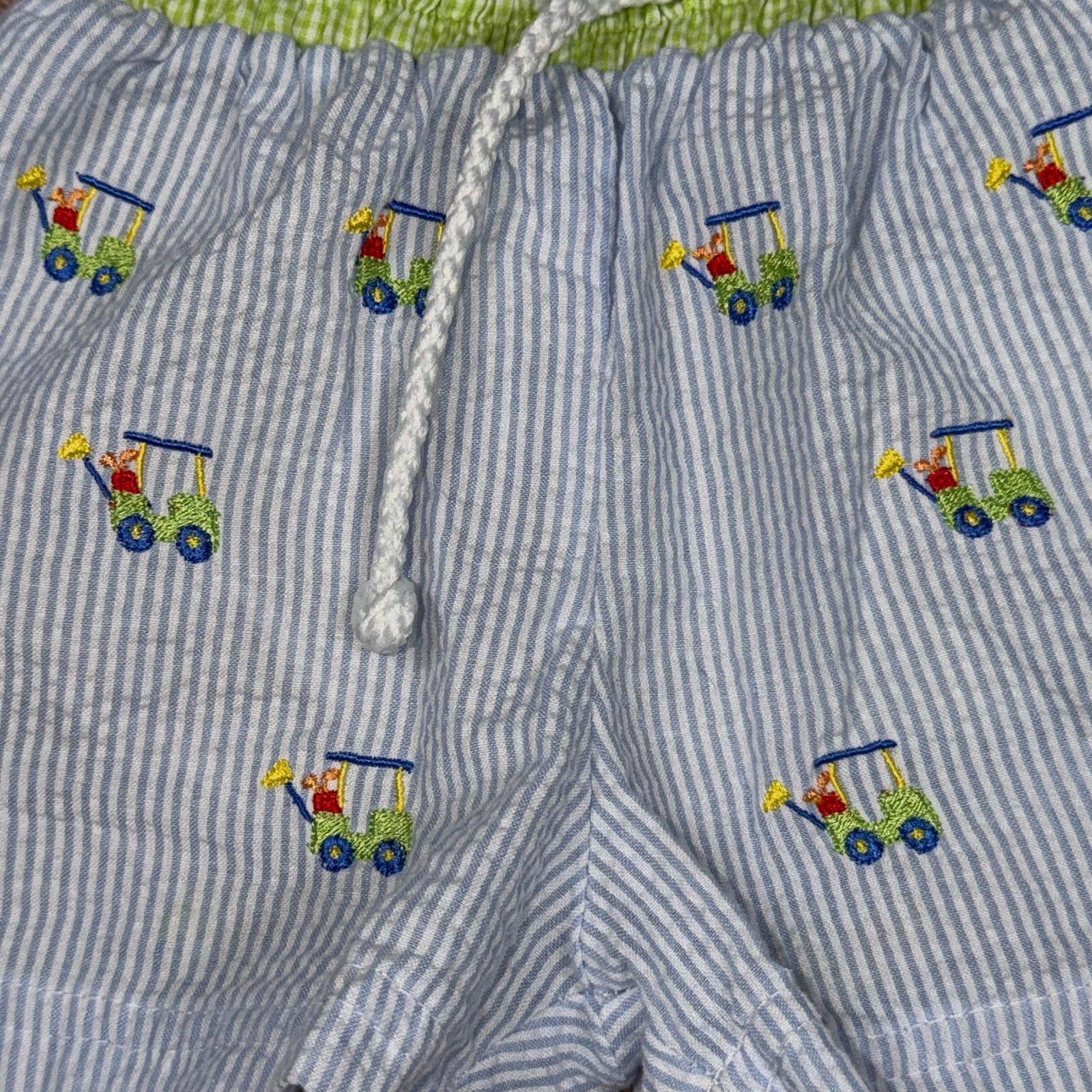 Other Anavini 12 Month Hand Smocked Shorts with Embroidered Trucks Size US 26 / EU 42 - 2 Thumbnail