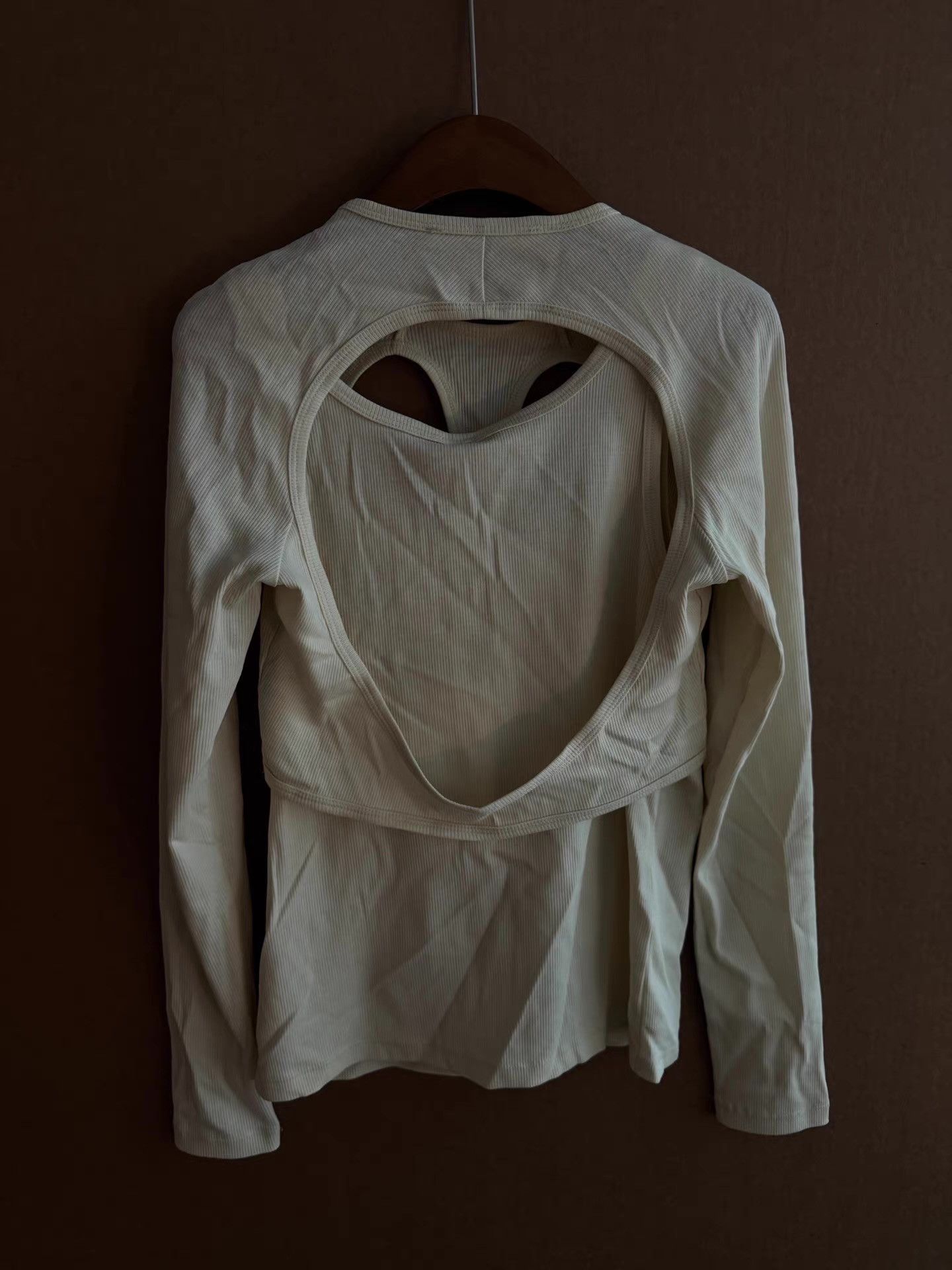 Dion Lee Dion Lee White Cutout Top Q15 Size US L / EU 52-54 / 3 - 2 Thumbnail