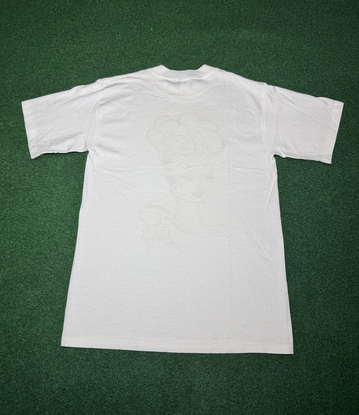 Vintage I Love Lucy Diamond Dust Graphic Vintage 90s 19x29 T Shirt Size US M / EU 48-50 / 2 - 6 Thumbnail