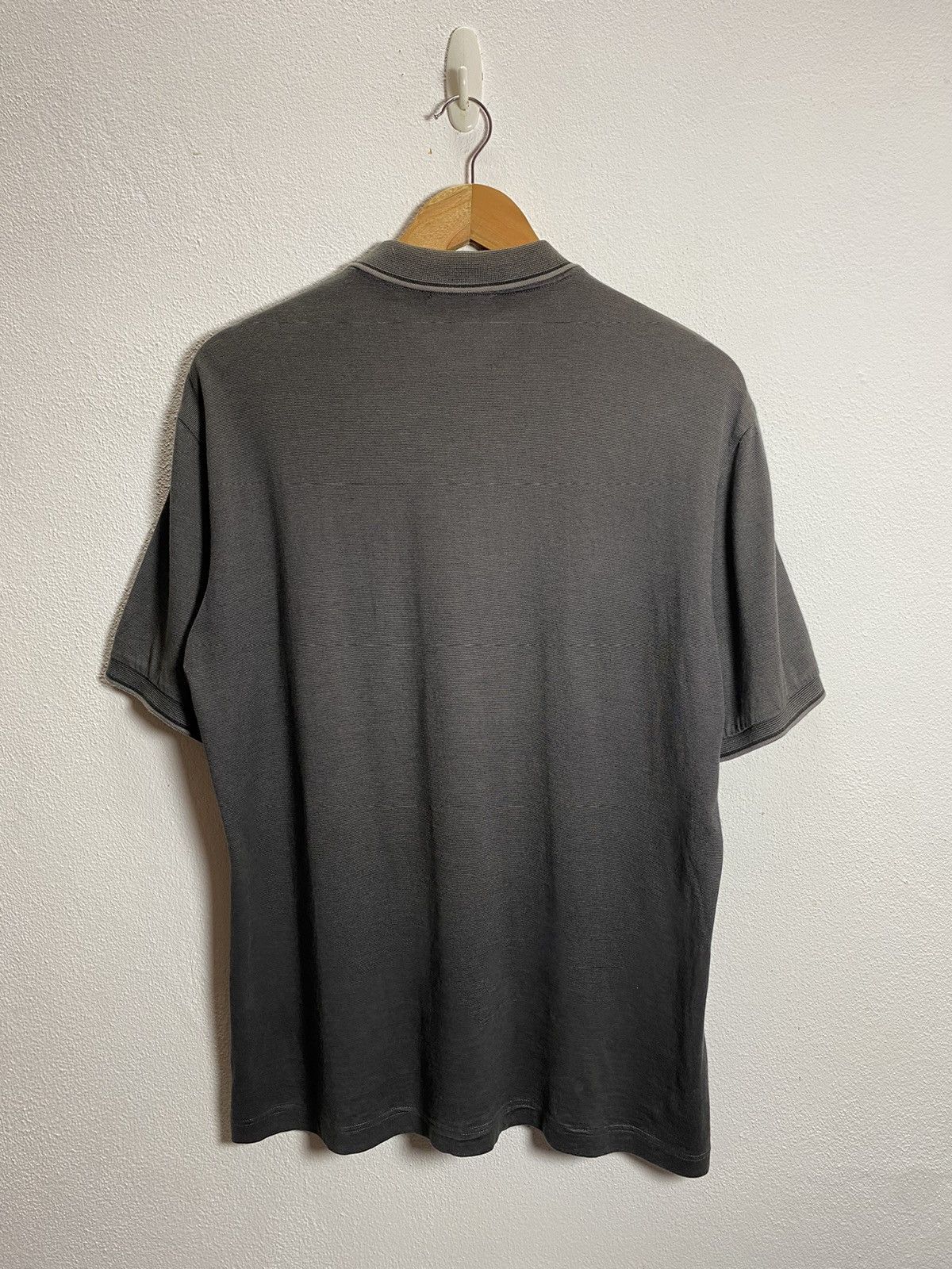 Burberry Burberry Polos Shirts Embroidery Logo Size US L / EU 52-54 / 3 - 2 Thumbnail