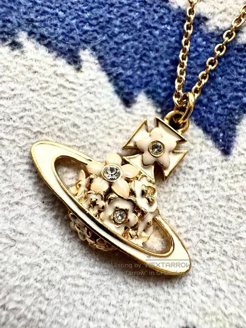 Vivienne Westwood Vivienne Westwood Vintage Pink Flower Saturn Necklace Size ONE SIZE - 2 Thumbnail