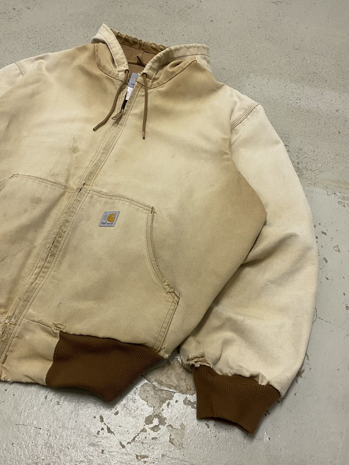 Carhartt Carhartt J151 Sand Canvas Jacket XL Made in USA Heavy Fade Size US XL / EU 56 / 4 - 5 Thumbnail