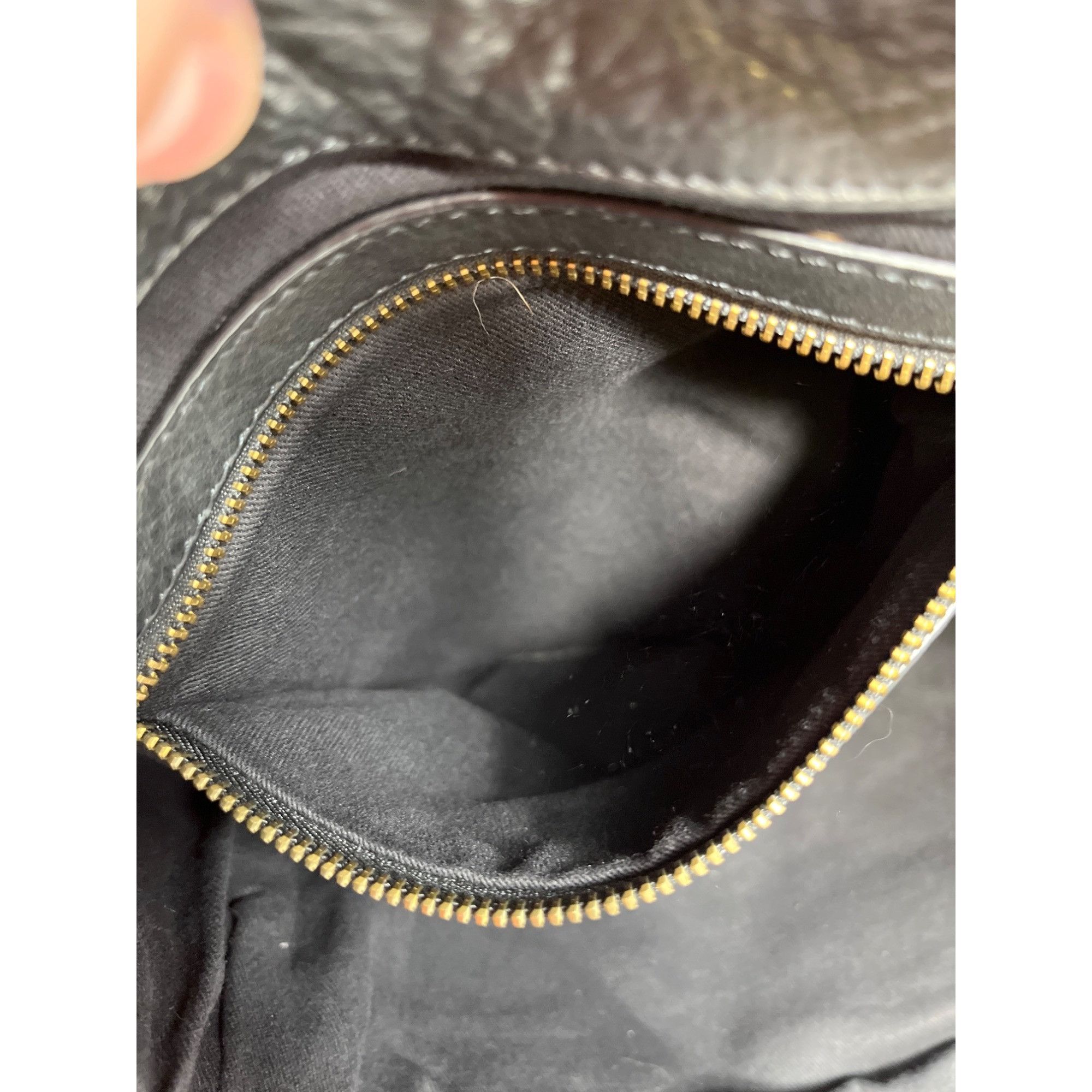 Wilsons Leather Wilsons Leather Large Black Shoulder Bag SKU 7536 Size ONE SIZE - 8 Thumbnail
