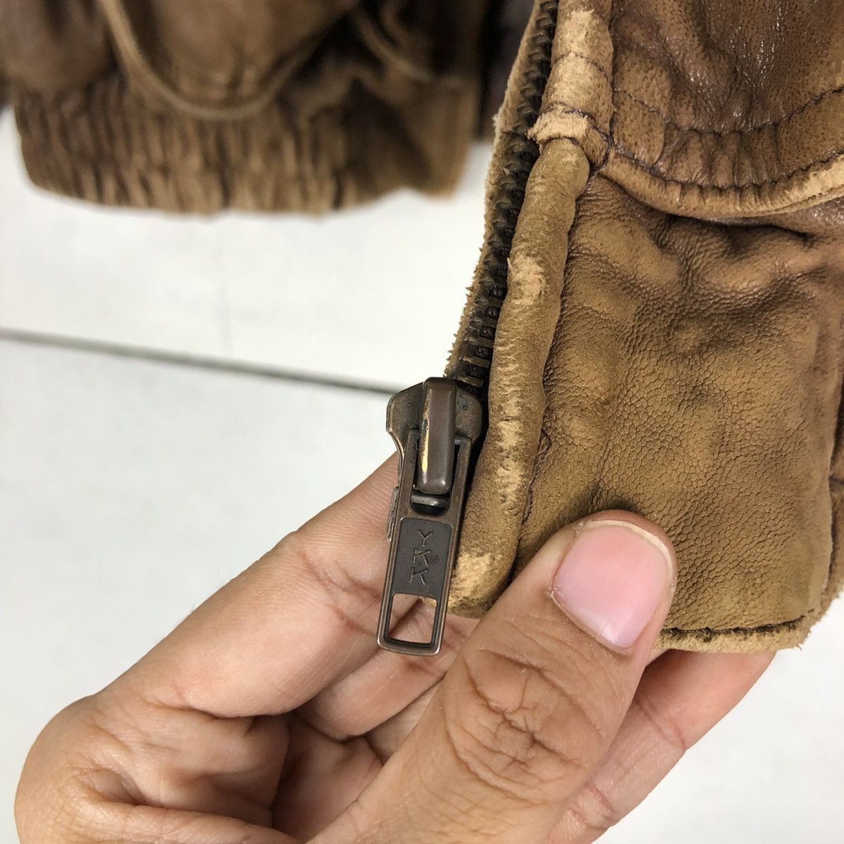 Japanese Brand 🔥Vintage 60’s Fly Genuine Leather Jacket Robert Comstock Size US M / EU 48-50 / 2 - 16 Thumbnail