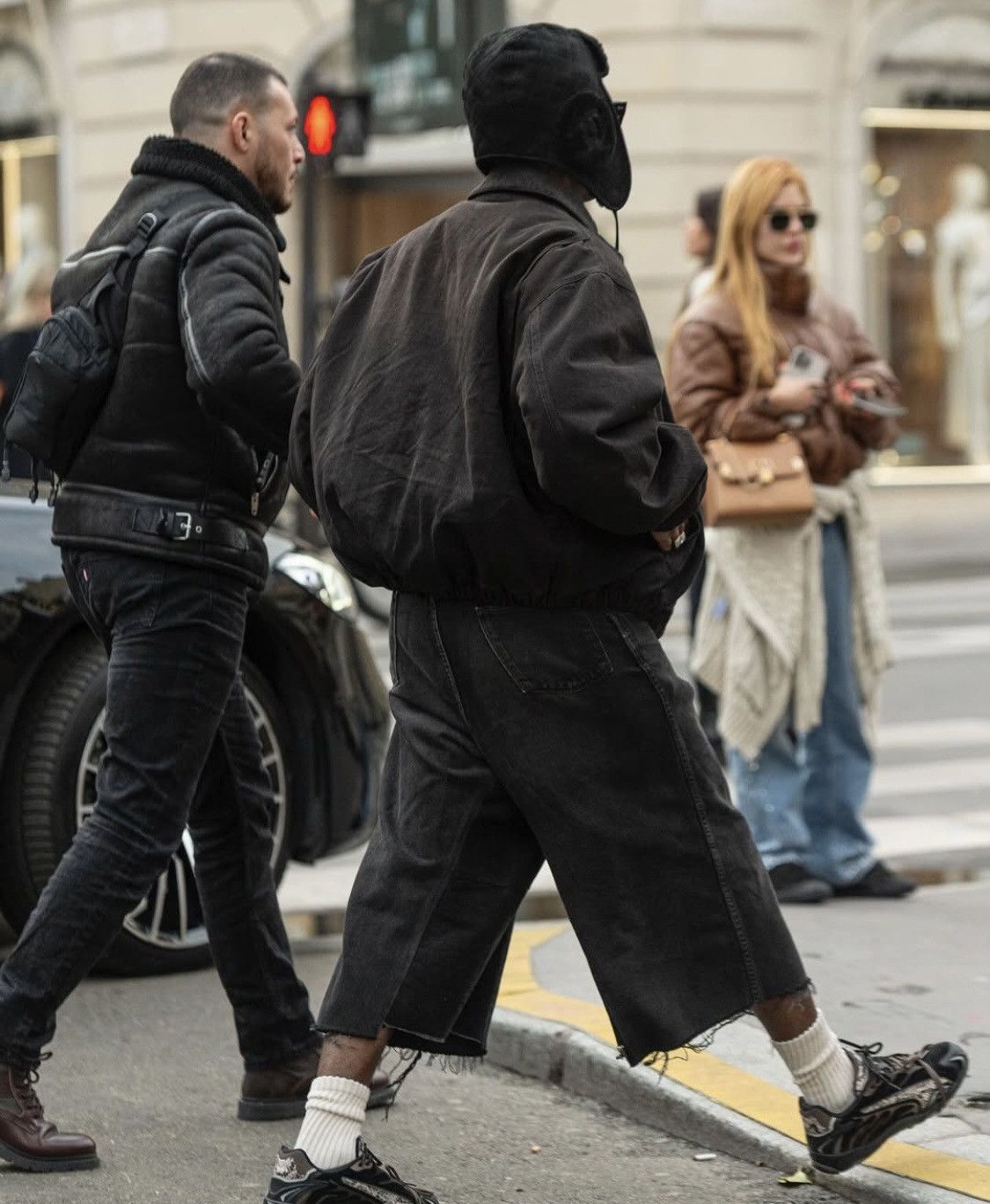 Black Column jeans