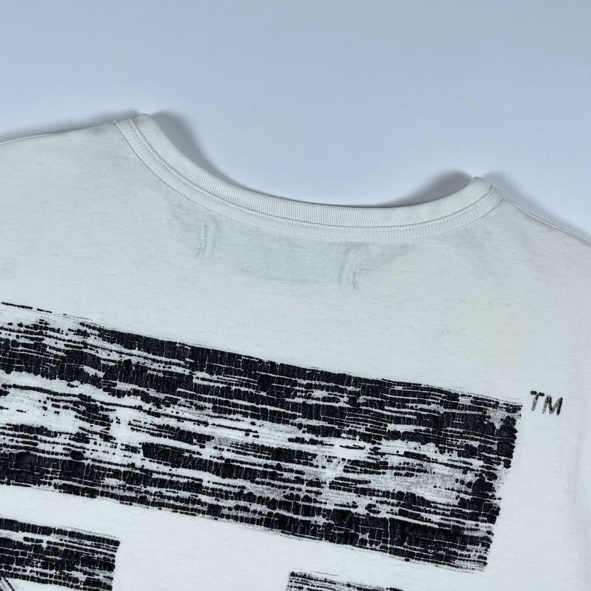 Off White Distressed Faded Black Arrows White T-shirt