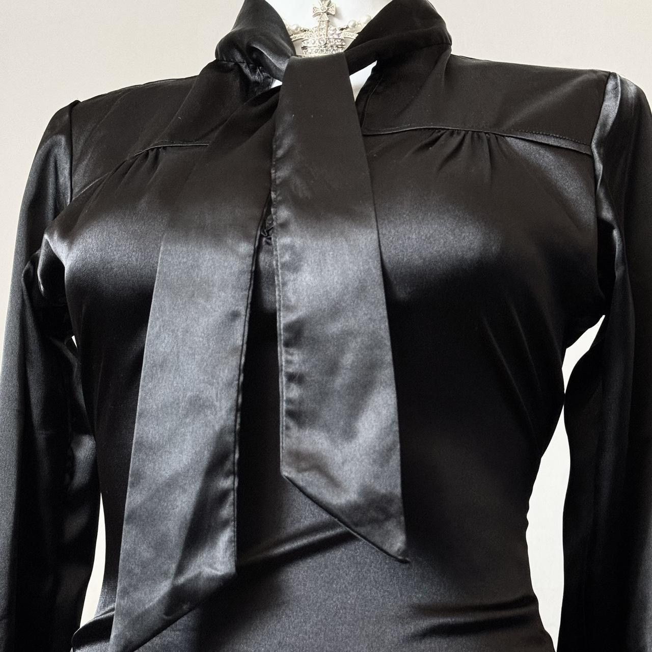 Vintage Unique gothic avant-garde Coquette Satin blouse Size S / US 4 / IT 40 - 3 Thumbnail