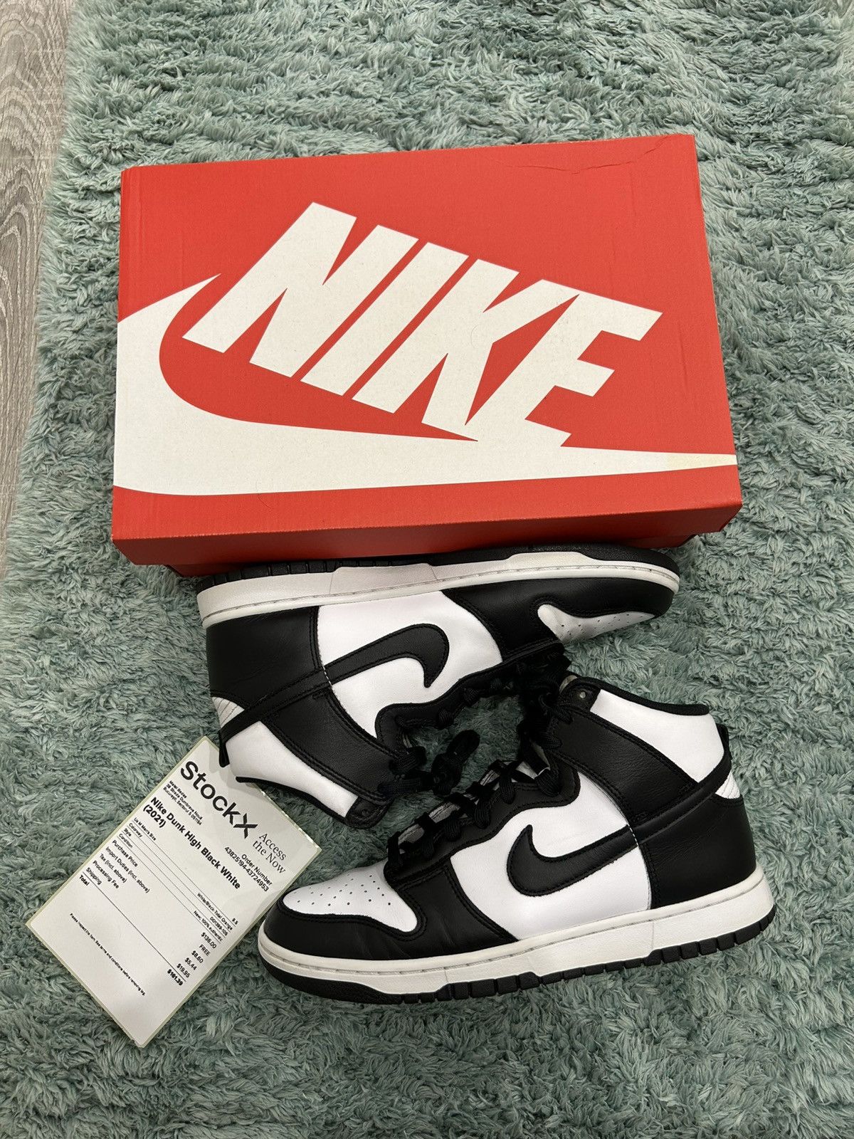 Nike Dunk High Panda