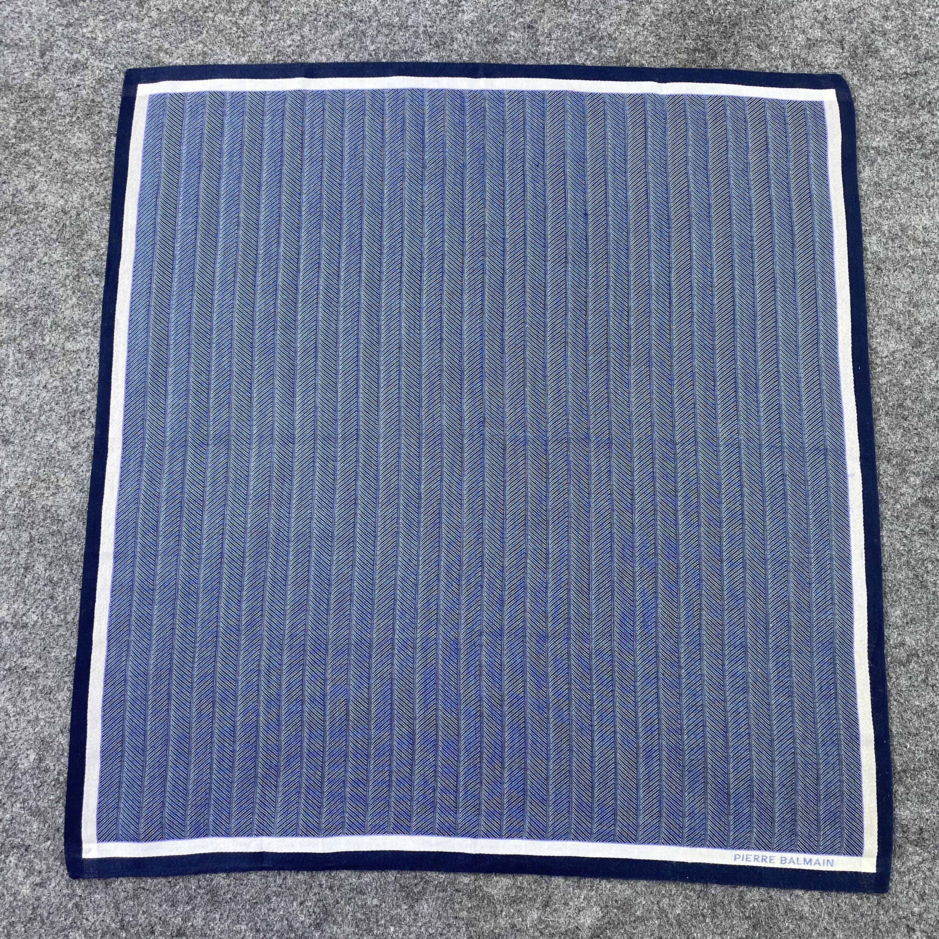 Pierre Balmain Pierre Balmain Handkerchief / Bandana / Neckerchief-B614 Size ONE SIZE - 3 Thumbnail