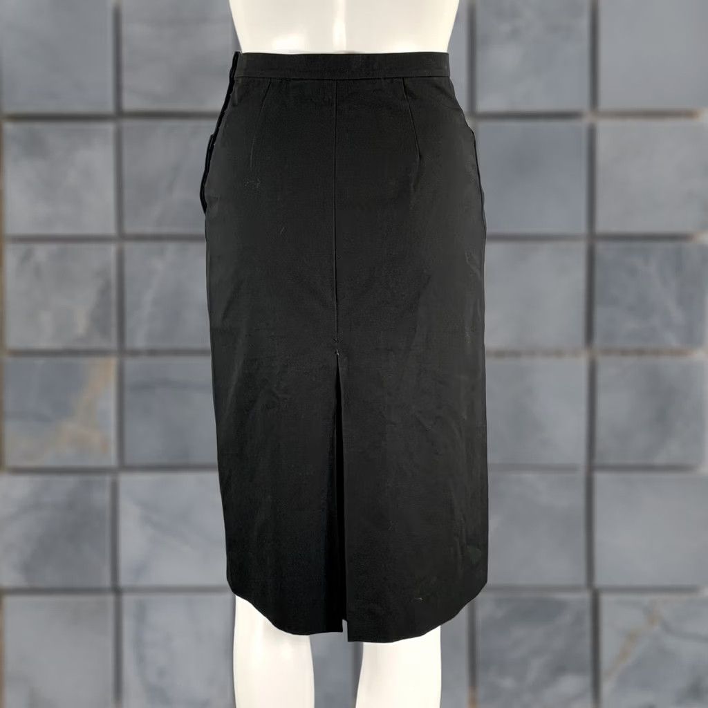 Miu Miu MIU MIU Size 2 Black Polyester Knee-Length Skirt Women Size 26" / US 2 / IT 38 - 1 Thumbnail