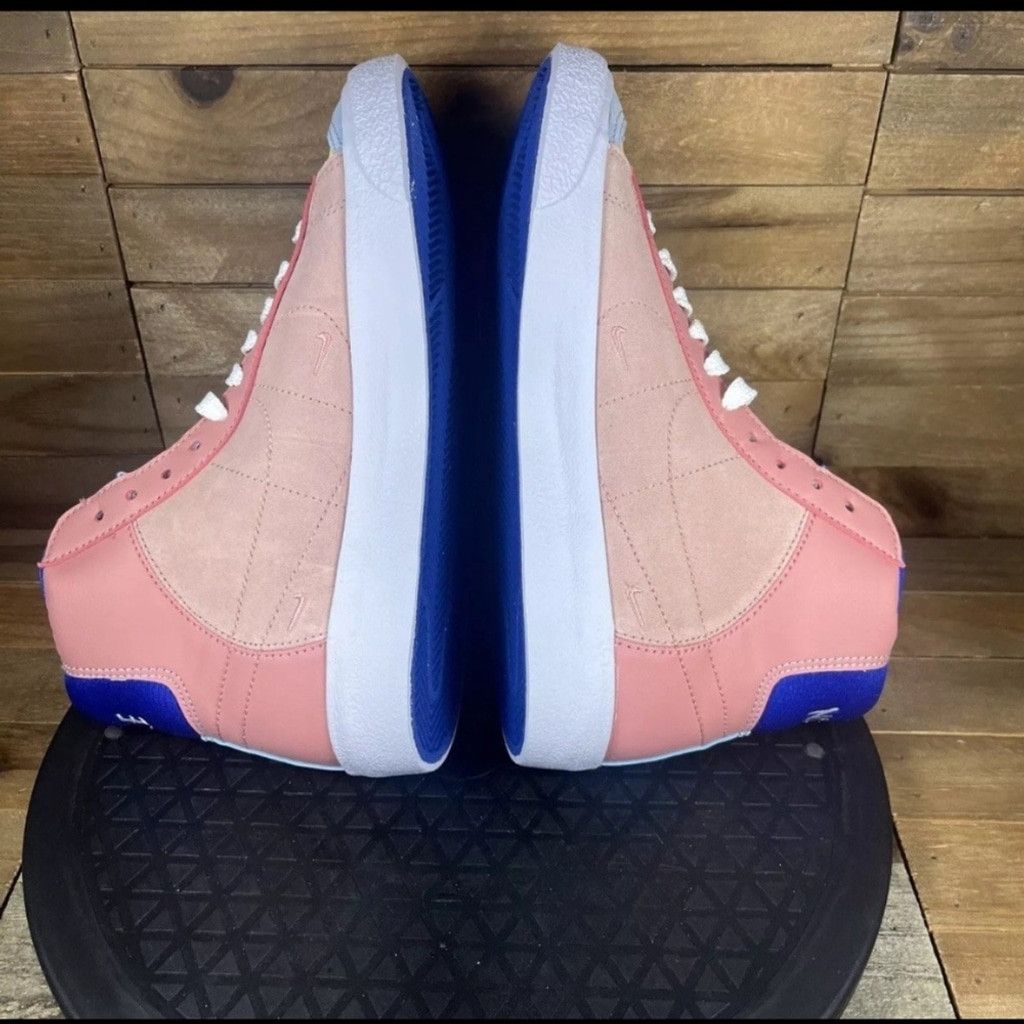 Nike Blazer Mid '77 GS Sneakers Size 7 Women/5.5 Y -Boy