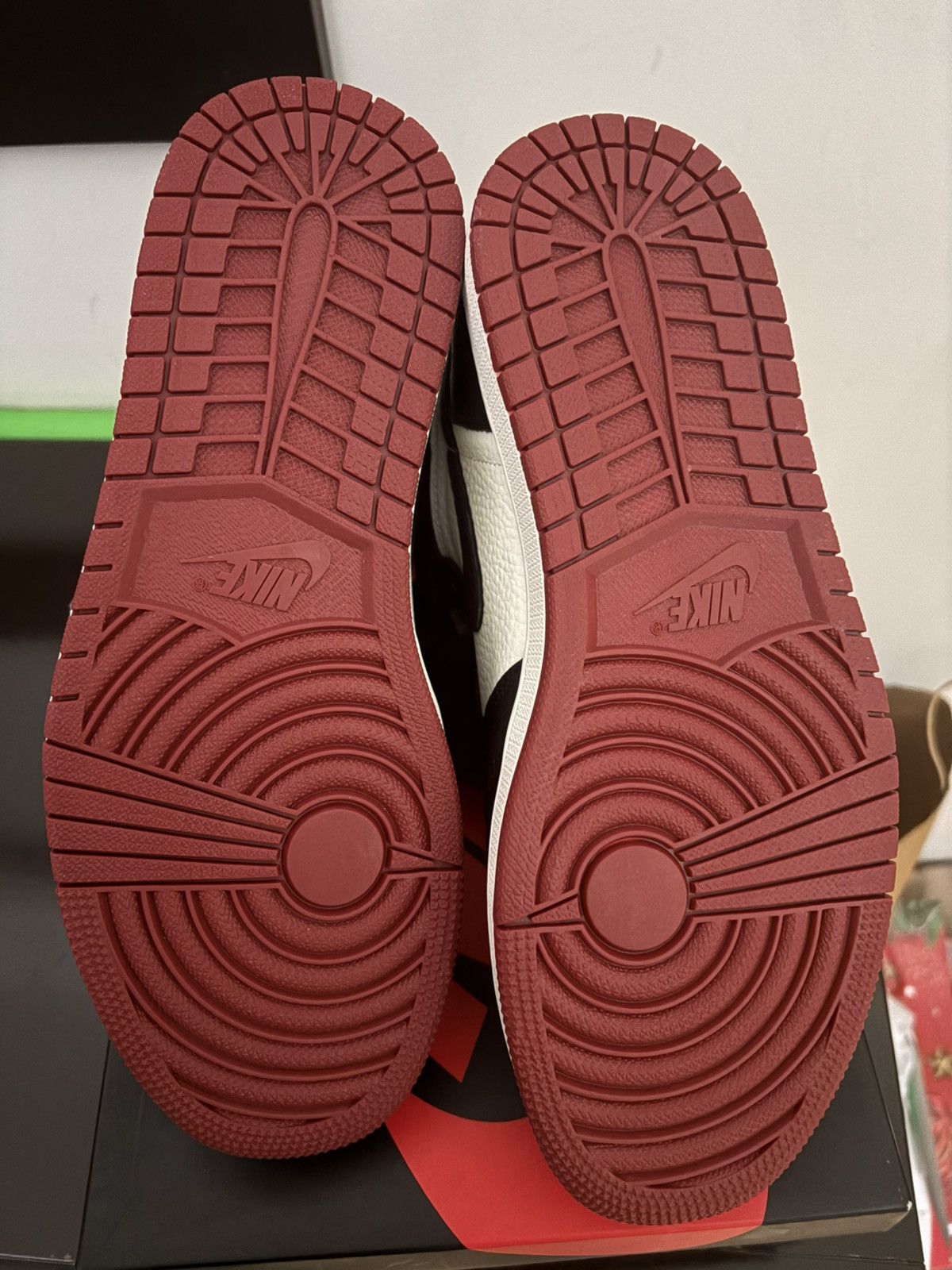 Jordan Brand Jordan 1 Not For Resale Size US 10.5 / EU 43-44 - 8 Thumbnail