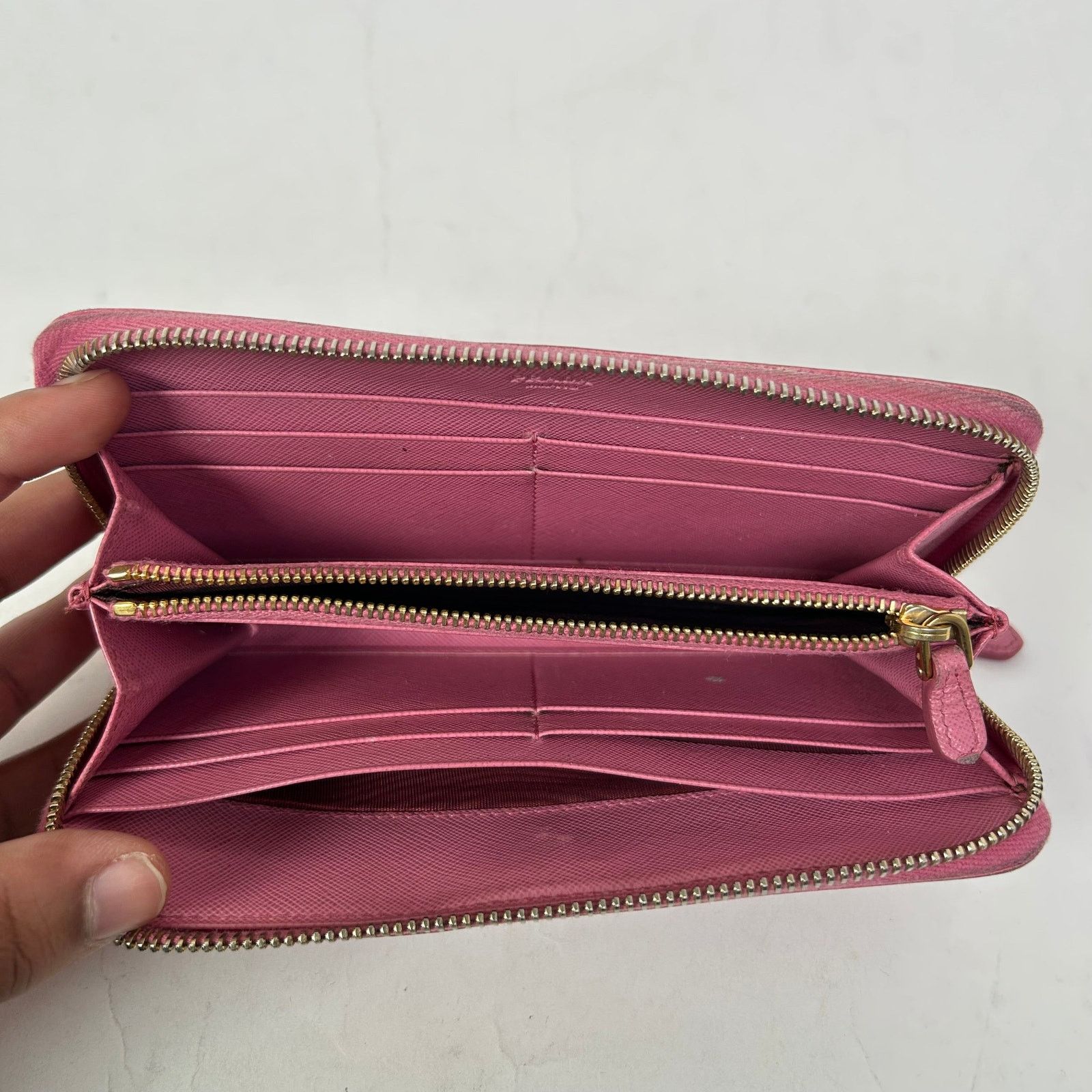 Prada Prada Pink Saffiano Zip-Around Wallet Size ONE SIZE - 4 Thumbnail