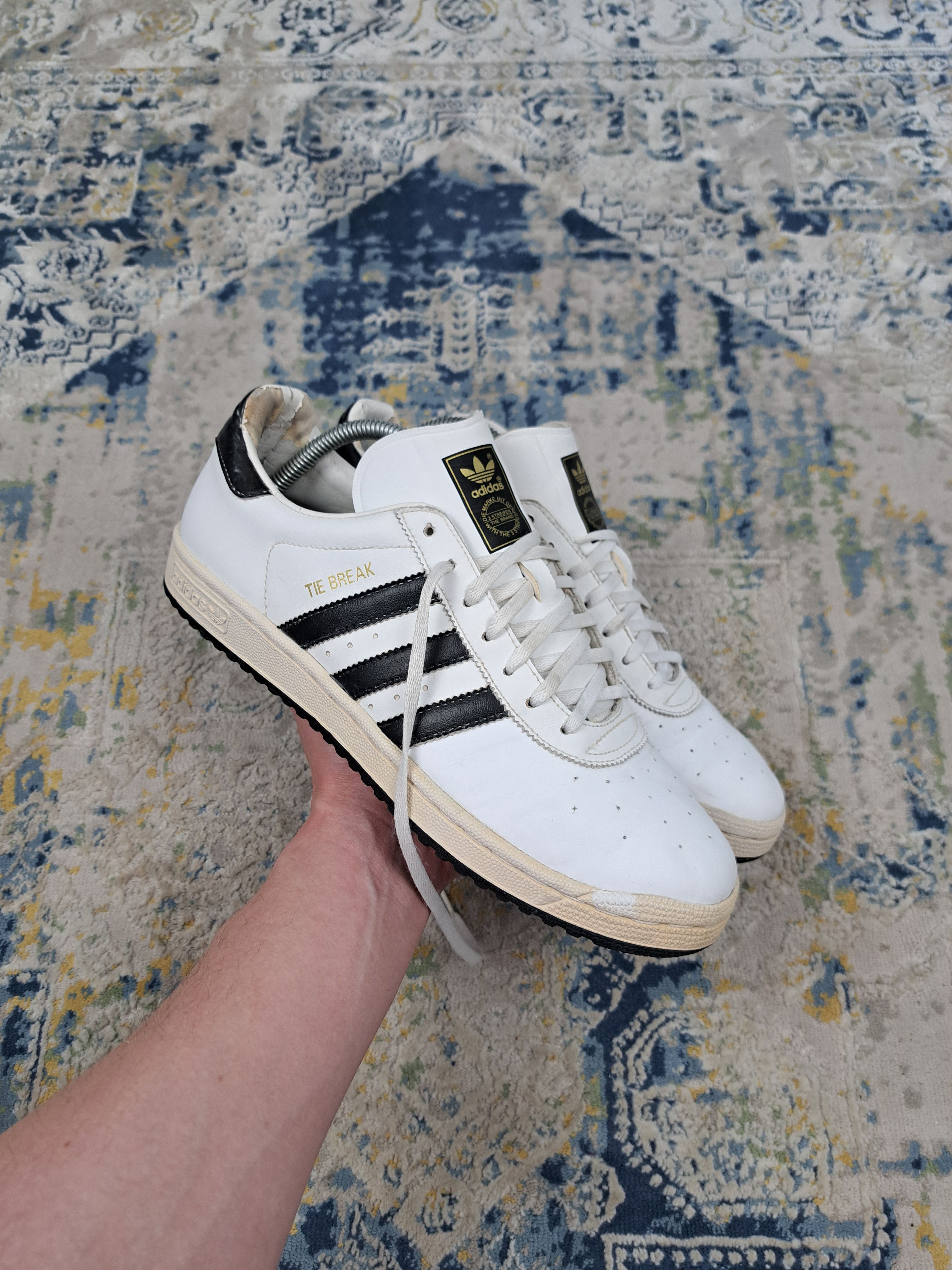 adidas gazelle silver green womens MENS ADIDAS SAMBA OG (CORE BLACK / GREY SIX / CORE BLACK)