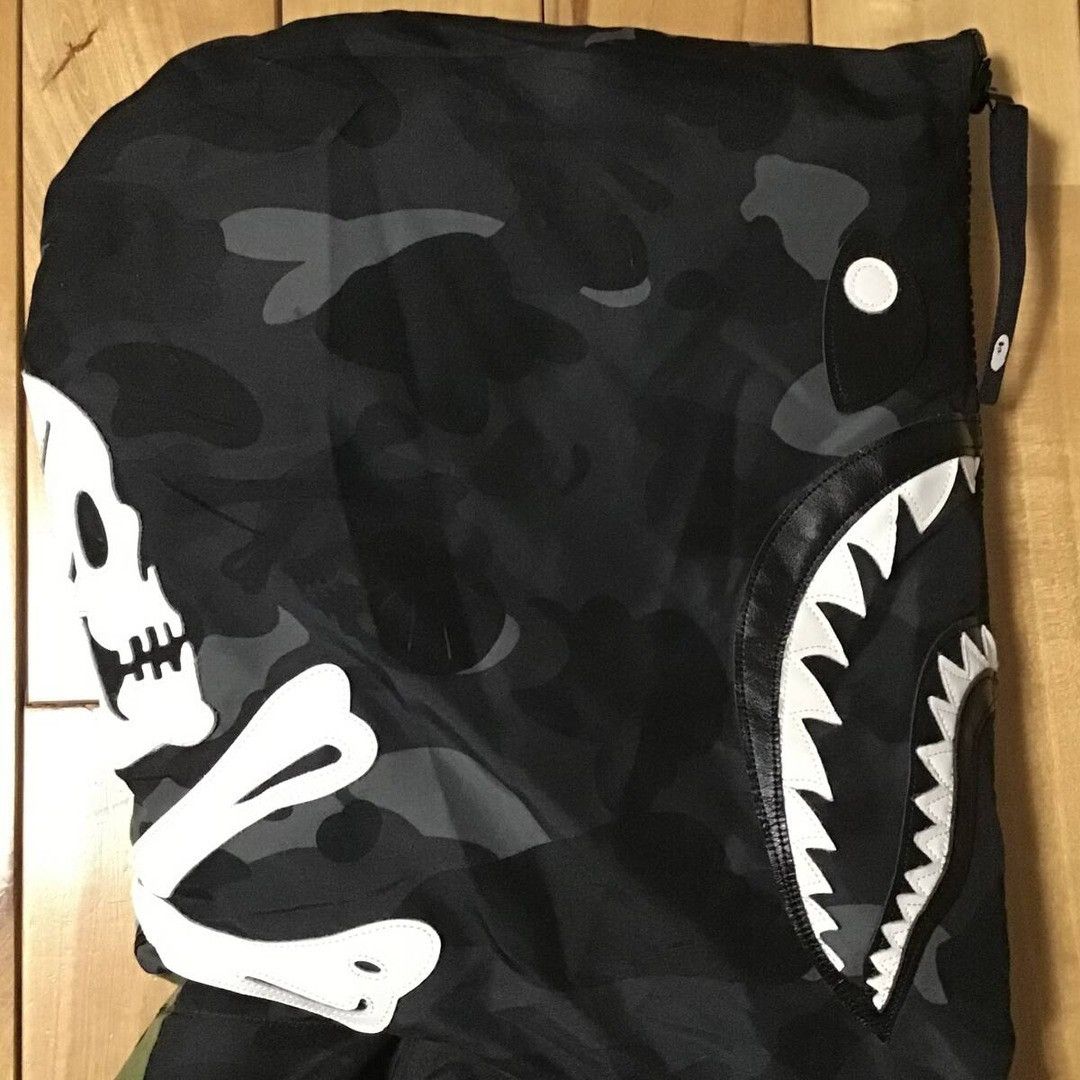 Bape × Neighborhood Neighborhood BAPE camo shark full zip hoodie Down Jacket APE Size US L / EU 52-54 / 3 - 5 Thumbnail