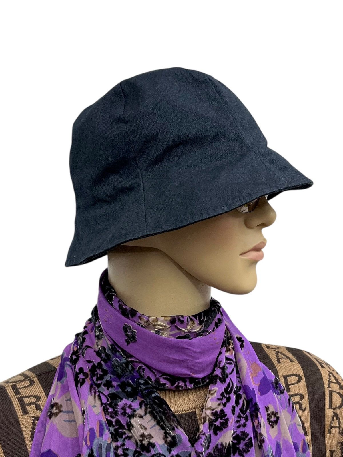 Anna Sui Vintage Anna Sui Floral Embroidered 7-Panel Bucket Hat Size ONE SIZE - 2 Thumbnail