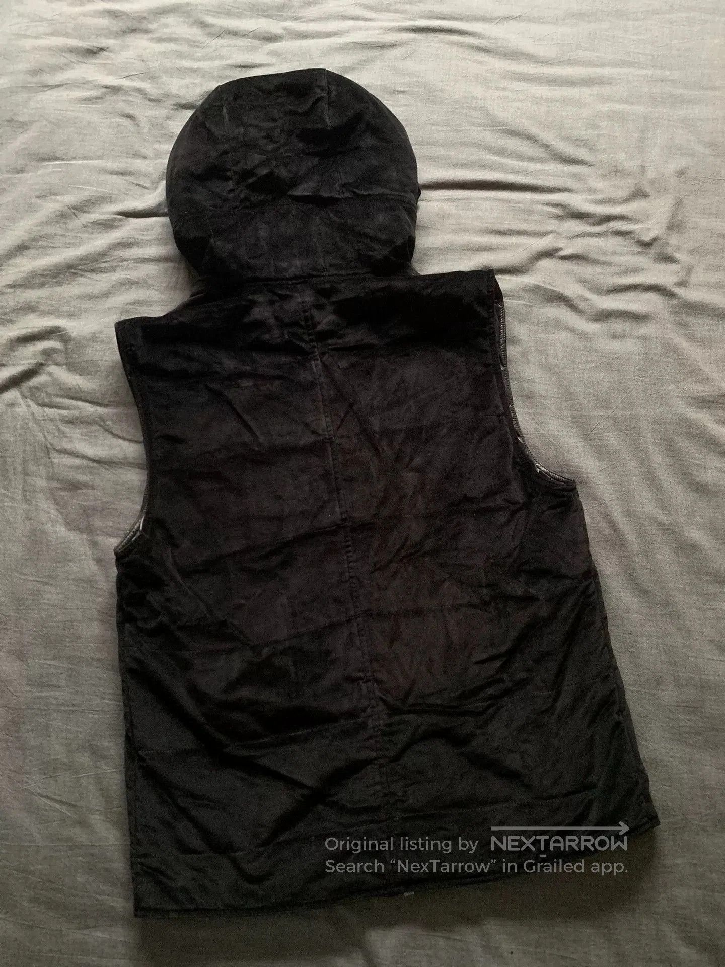 Dolce & Gabbana Dolce & Gabbana Velvet Hooded Vest. Size US M / EU 48-50 / 2 - 2 Thumbnail