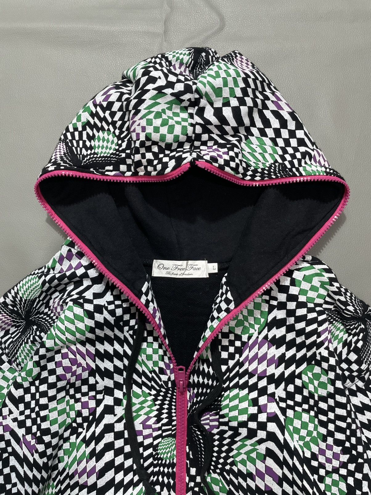 Hysteric Glamour Japanese Psychedelic Checked Hoodie Mask cyber Size US L / EU 52-54 / 3 - 5 Thumbnail