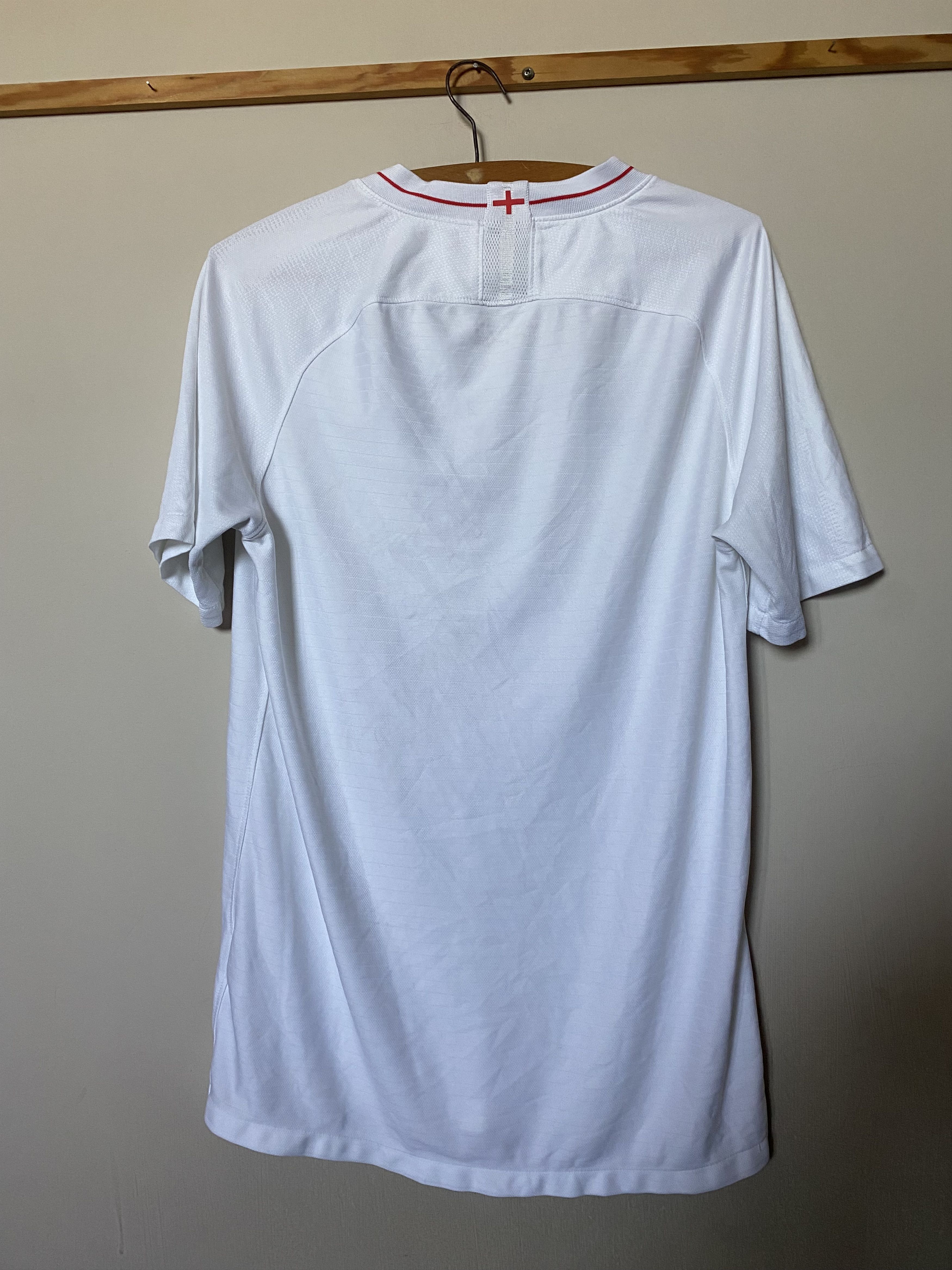 Nike Football Jersey ENGLAND - 2014 - 2016 - Nike - M - UNIQUE Size US M / EU 48-50 / 2 - 2 Thumbnail