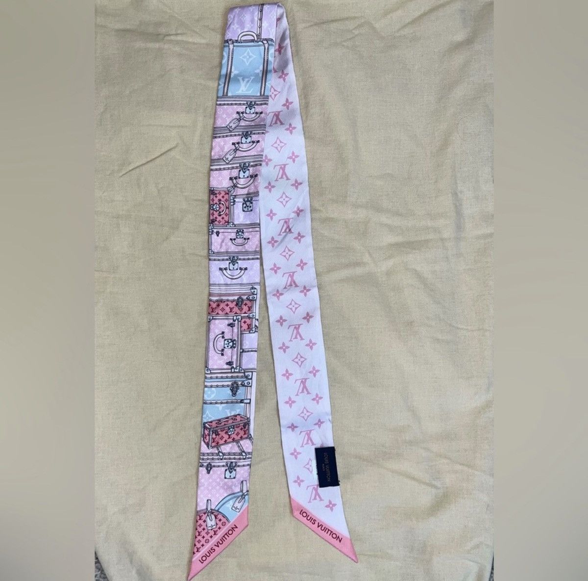 Louis Vuitton Louis Vuitton Bandeau Scarf Size ONE SIZE - 2 Thumbnail
