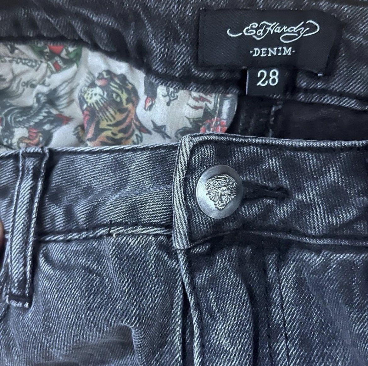 Ed Hardy Ed Hardy dragon charcoal cargo jeans (unisex) Size US 28 / EU 44 - 4 Thumbnail