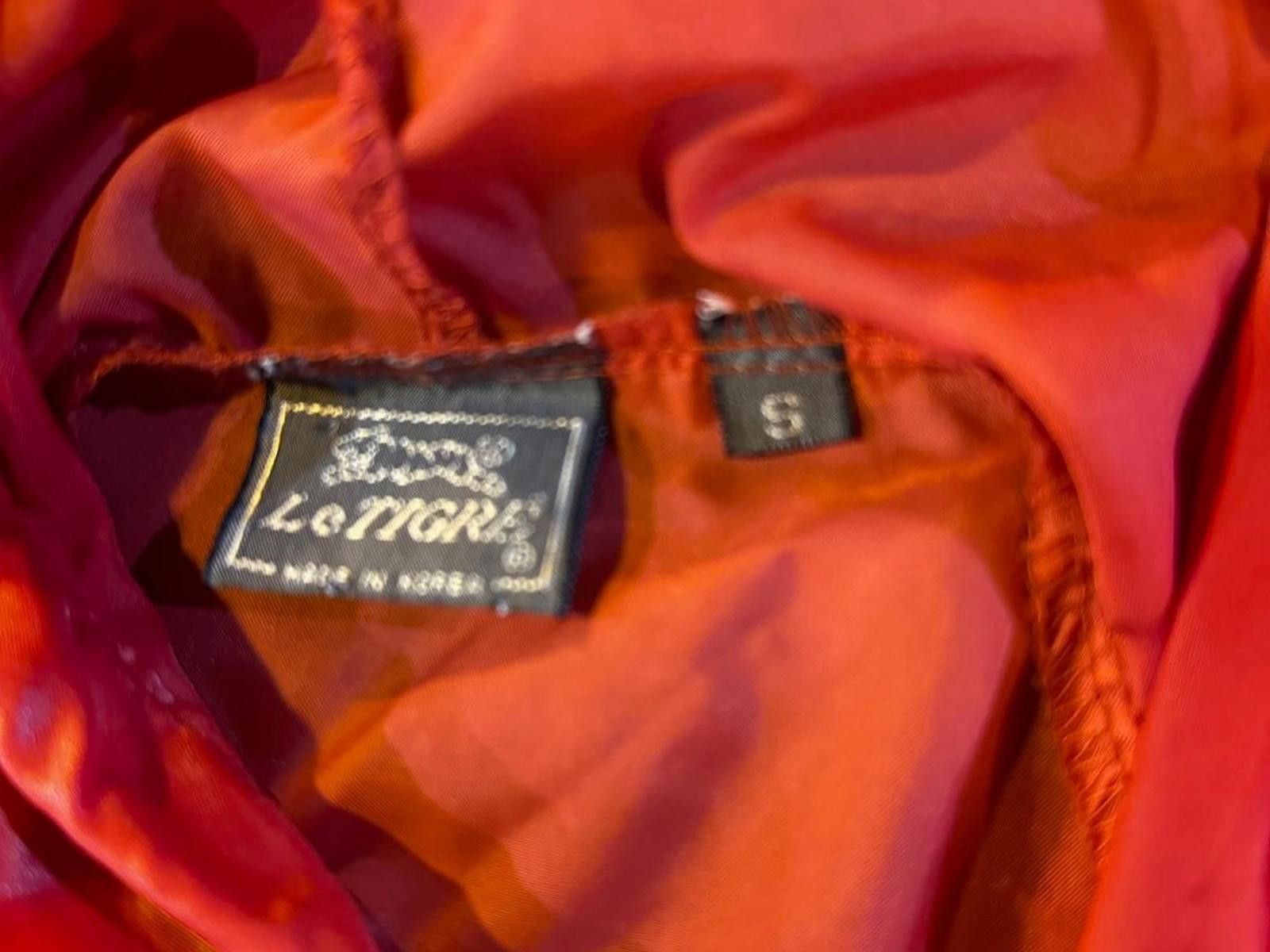 Le TIGRE Vintage Le Tigre Red Nylon Pullover Windbreaker S Size US S / EU 44-46 / 1 - 5 Thumbnail