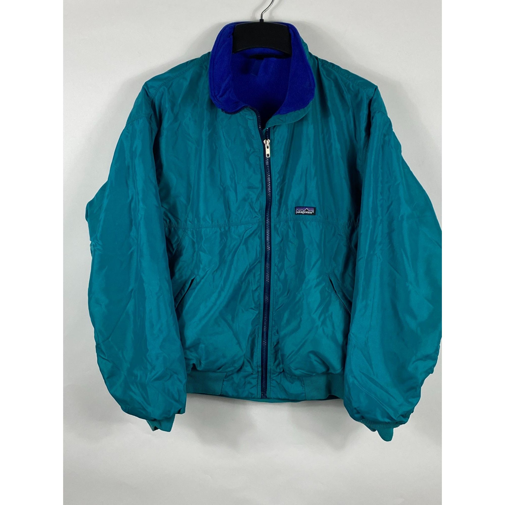 Patagonia bomber vest hotsell