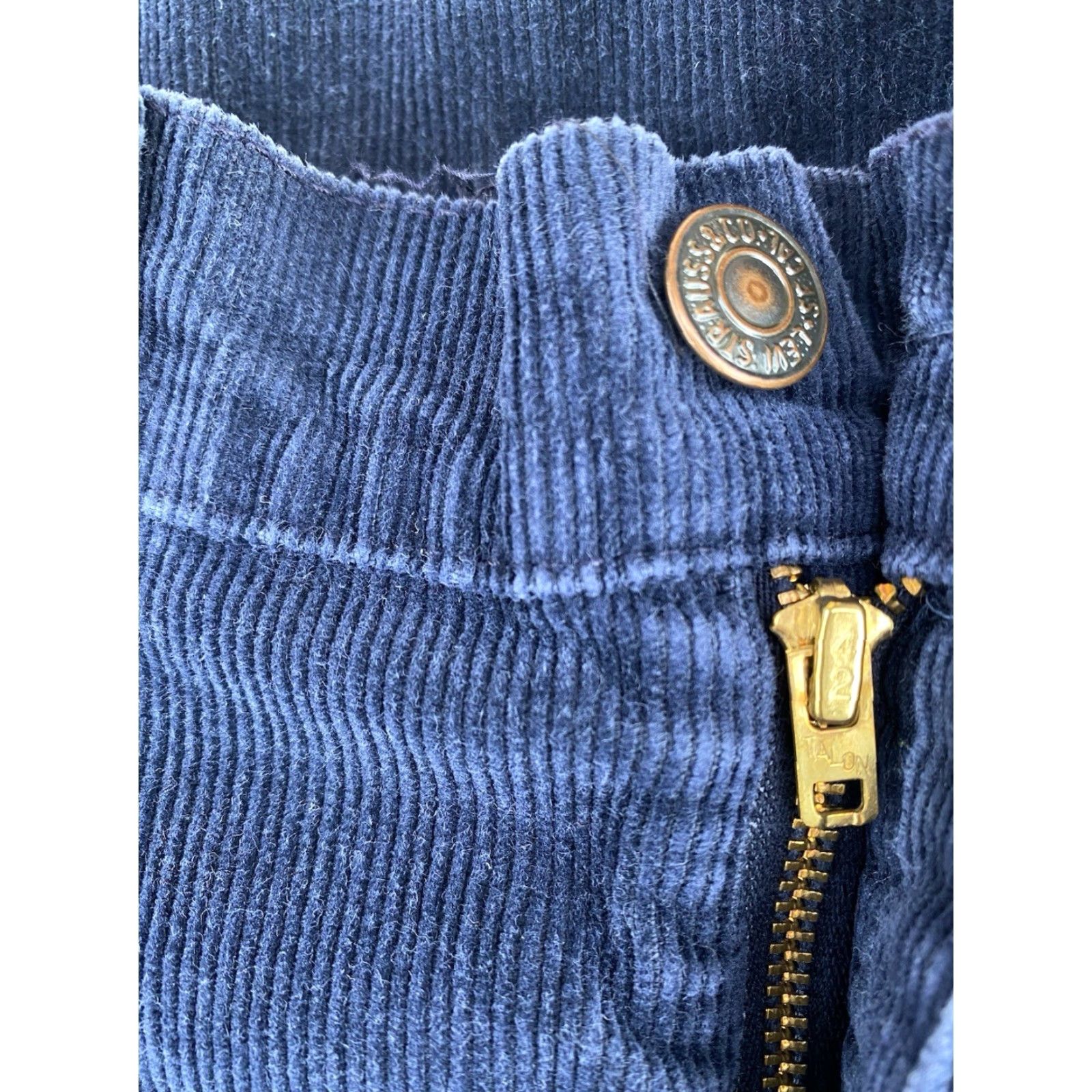 Levi's VINTAGE Levi’s 517 Corduroy Pants Navy Blue 32 x 32 Talon Zipper 1970s Casual Mens Size US 32 / EU 48 - 4 Thumbnail