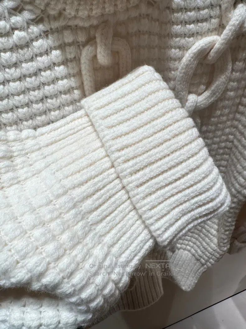Hermes Hermes Beige 100% Cashmere Sweater Size S / US 4 / IT 40 - 6 Thumbnail