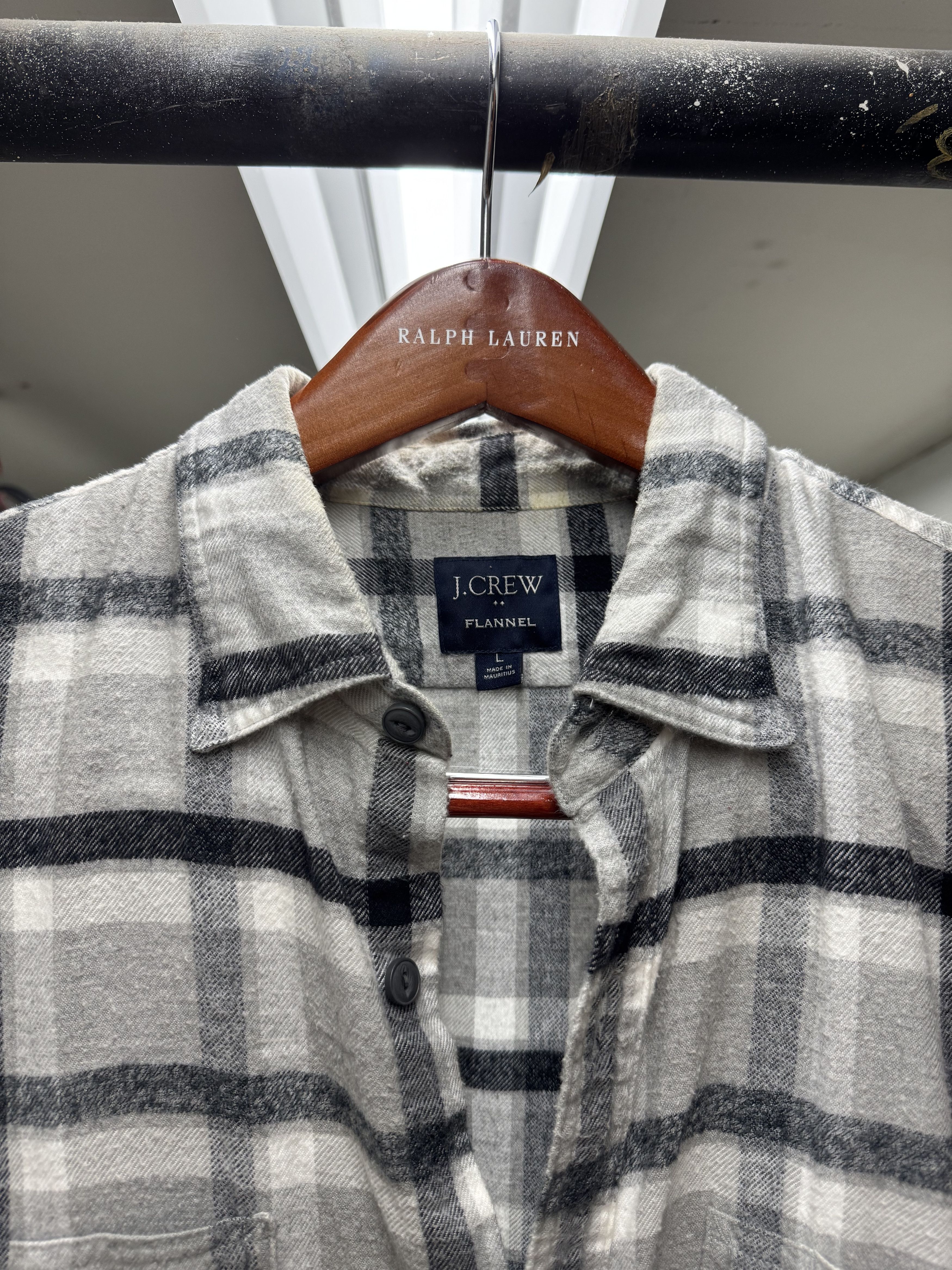 J.Crew J. Crew Gray Plaid Brushed Soft Flannel Button Up Size US L / EU 52-54 / 3 - 2 Thumbnail