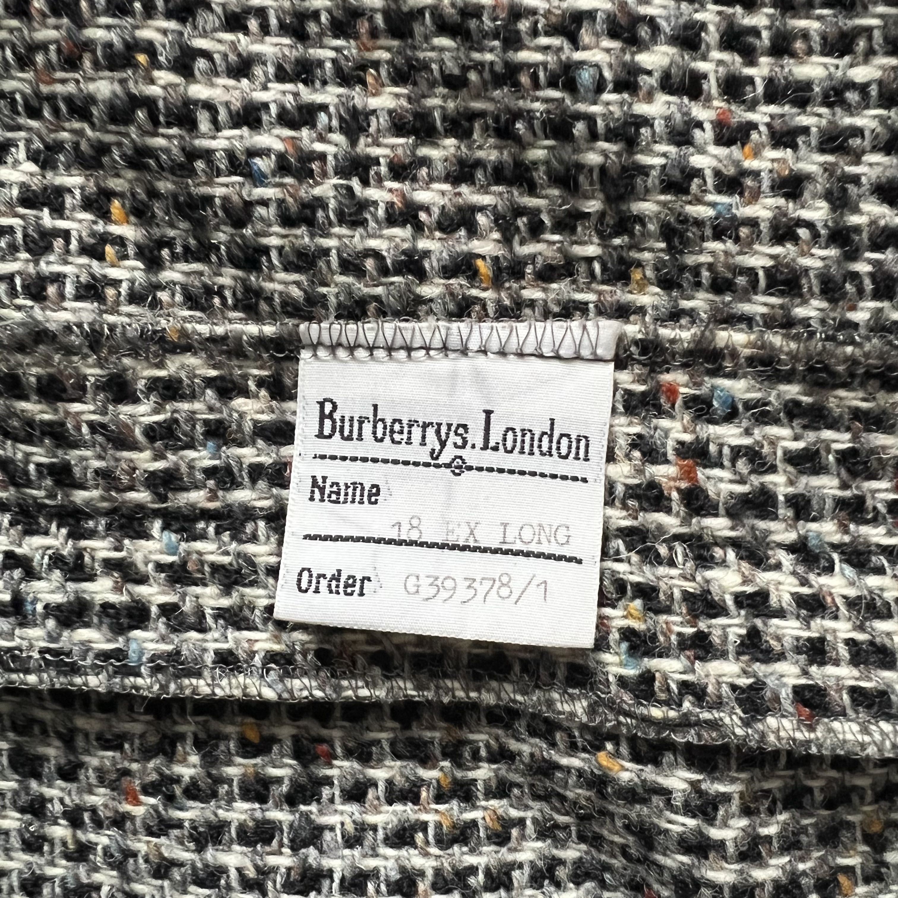 Burberry Vintage Burberry Skirt Wool Made in England Size 18 EX LONG Size 36" / US 14 / IT 50 - 8 Thumbnail