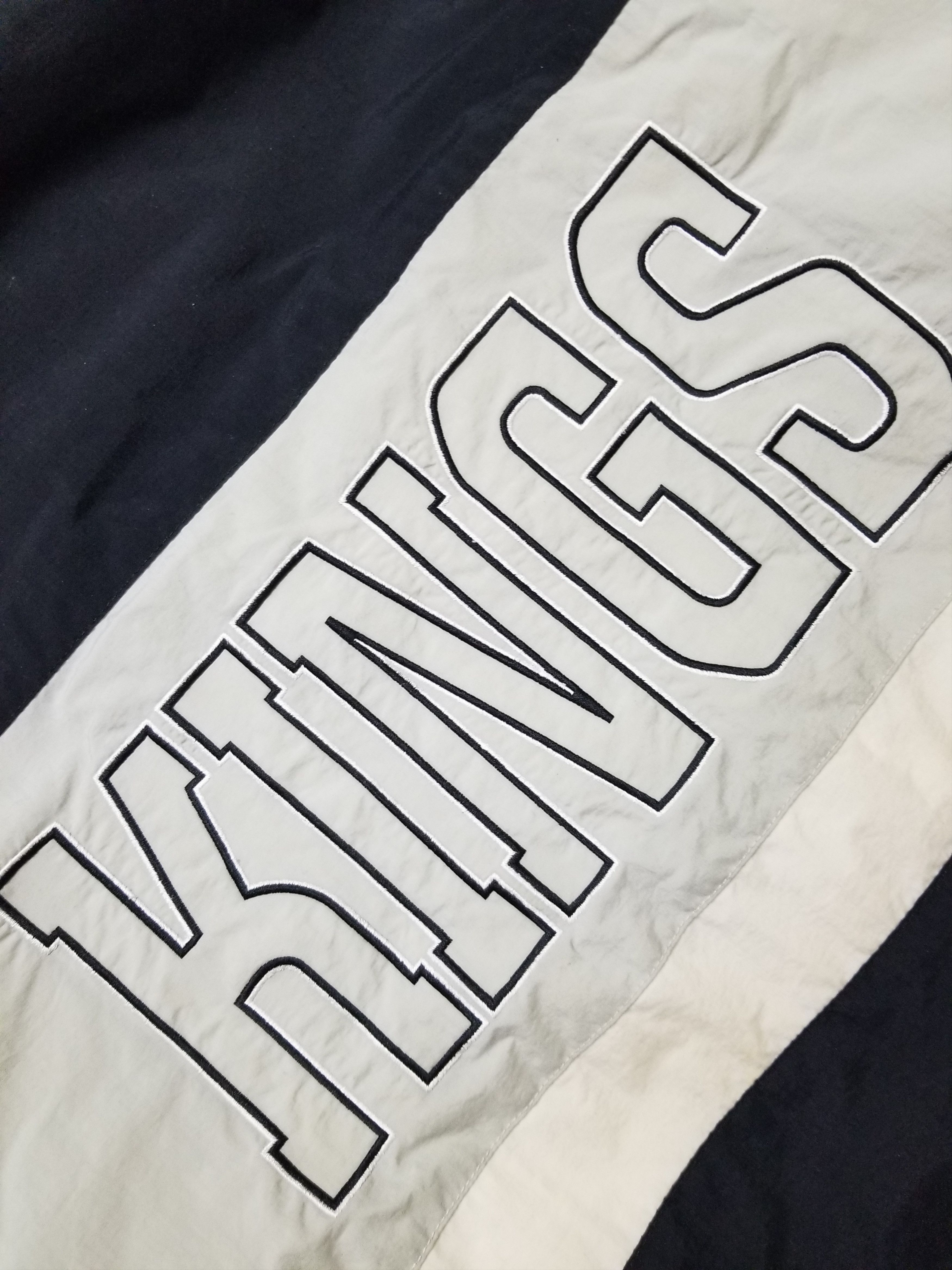 Nutmeg Vintage Los Angeles Kings NHL Nutmeg Insulated Hockey Jacket Size US XL / EU 56 / 4 - 22 Thumbnail
