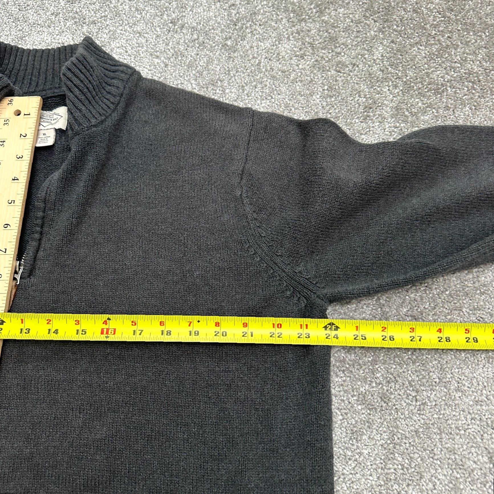 Vintage St. John's Bay Sweater Adult XL Gray 1/4 Zip Mock Neck Cotton Knit Pullover Cable-Knit Mens Size US XL / EU 56 / 4 - 7 Thumbnail
